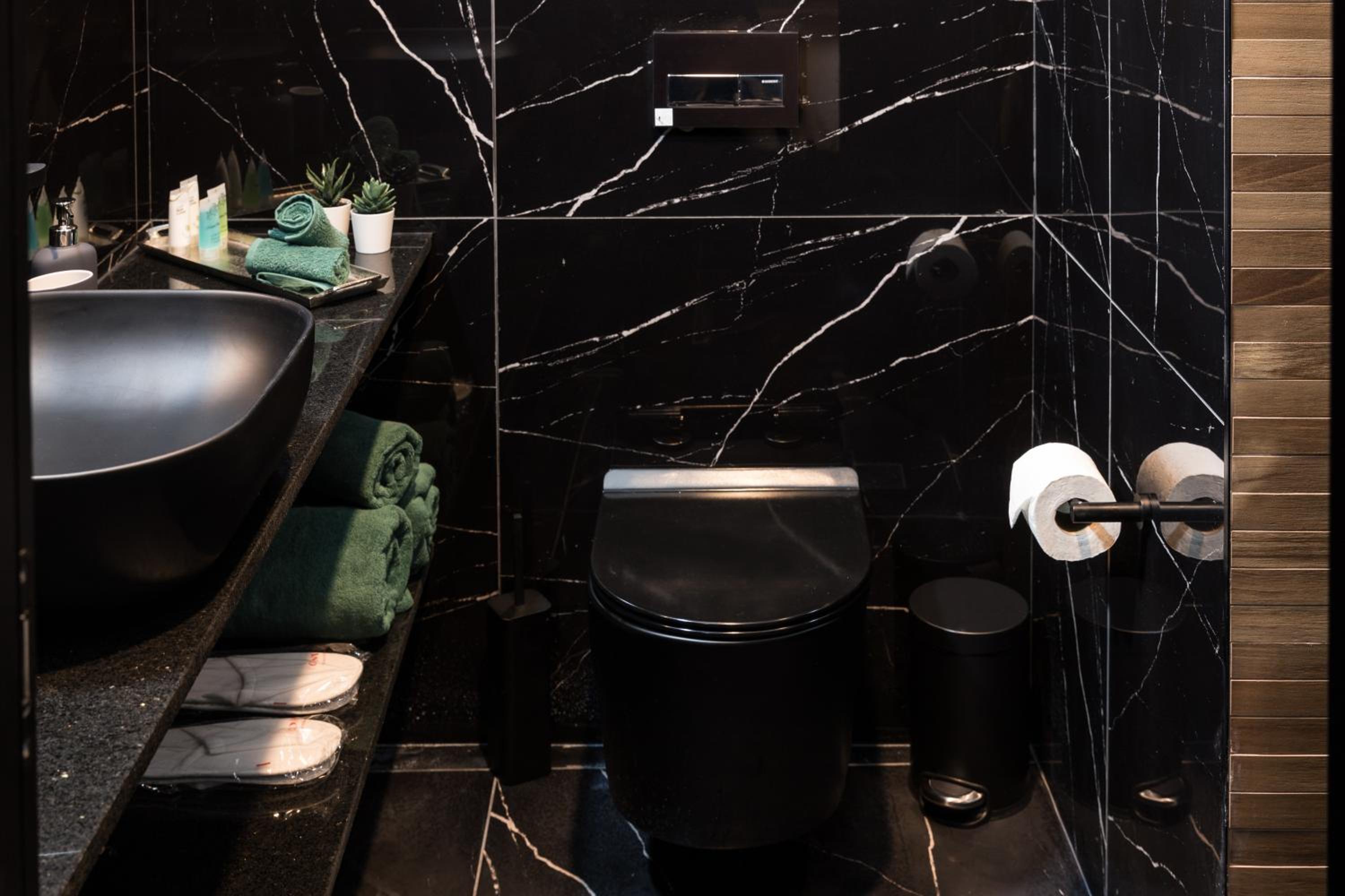 Superior Room - Photo 5