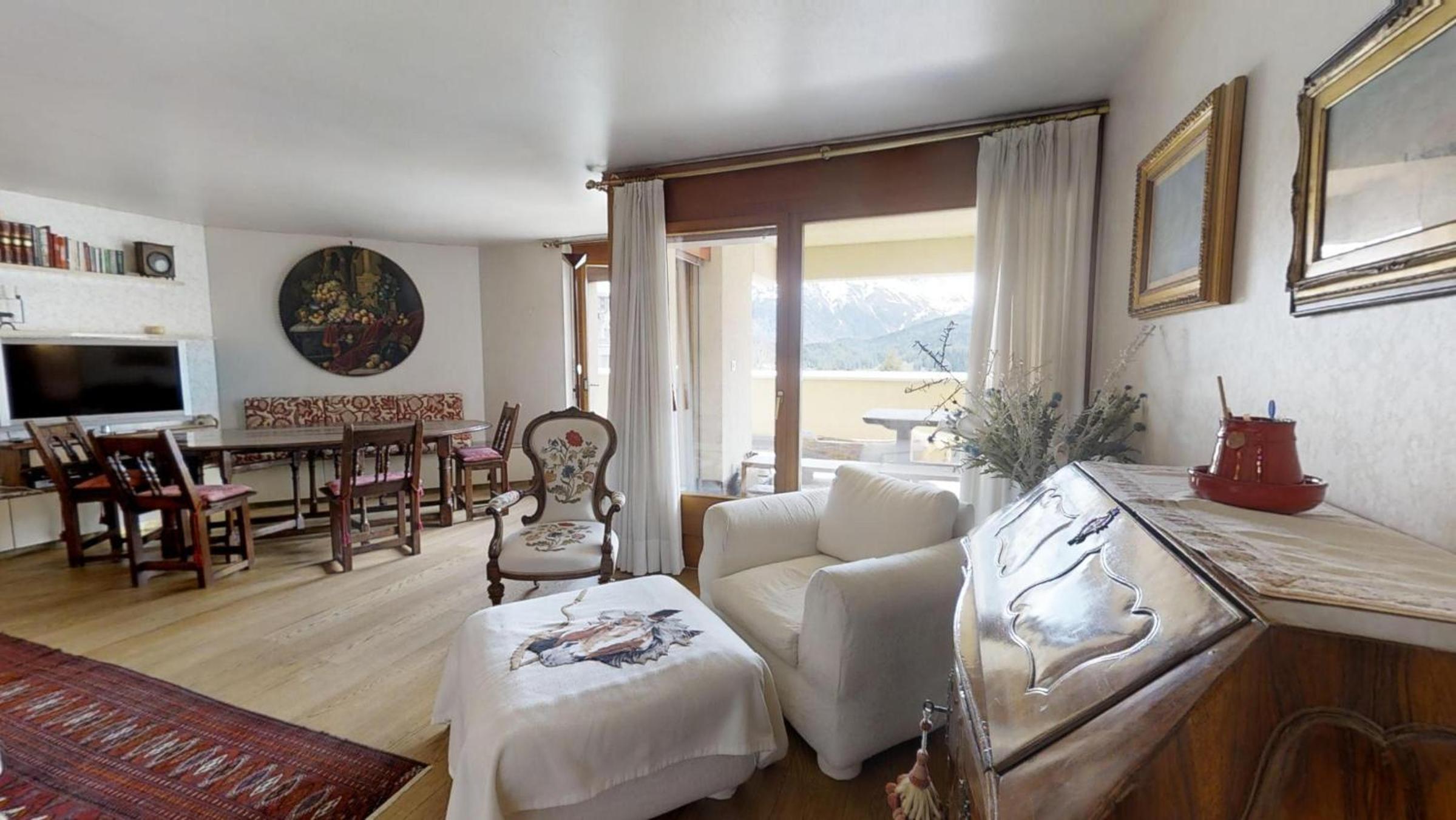 Apartment with Lake View photo 1