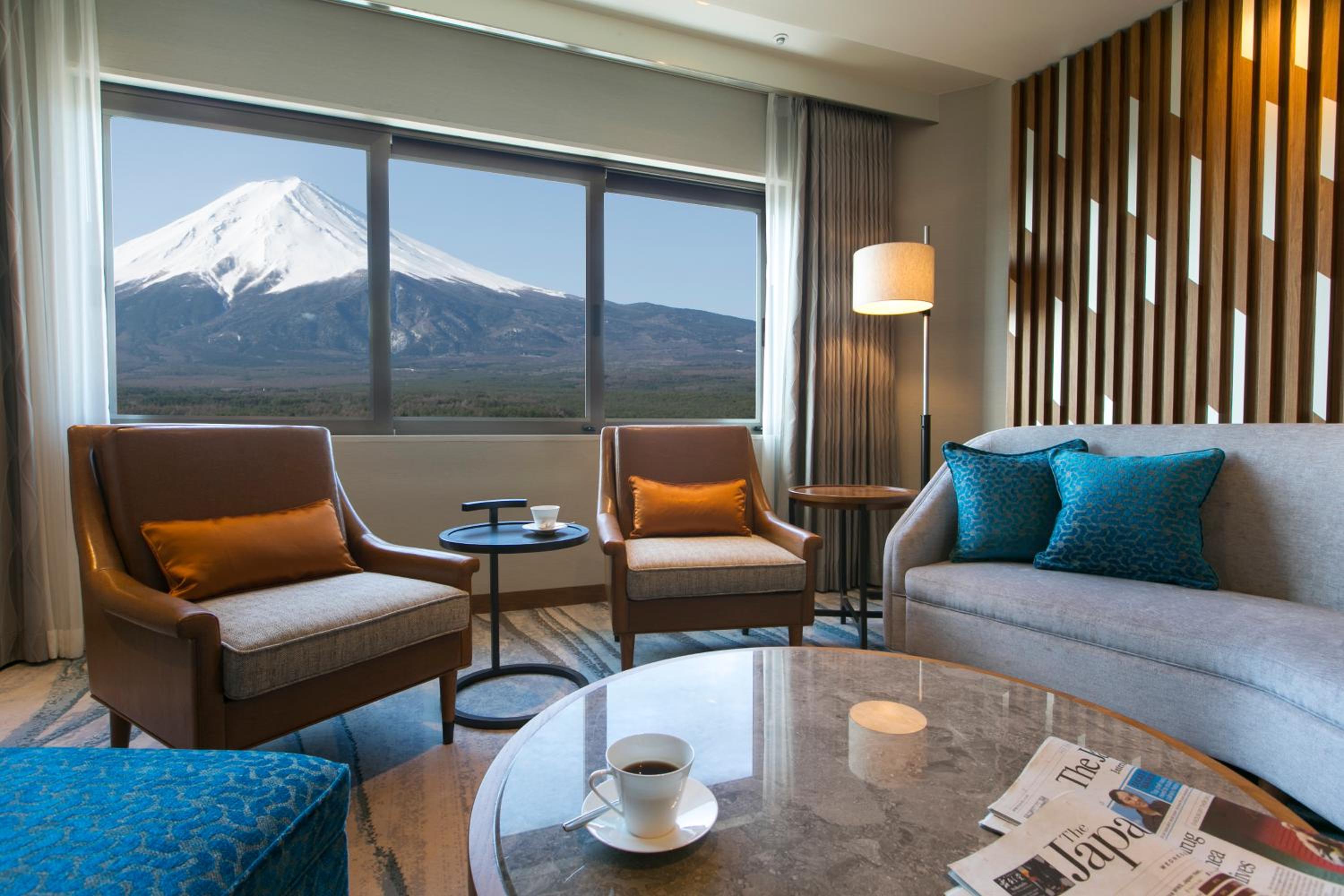Royal Suite on Higher Floor with Mt. Fuji View - Non-Smoking, photo 6