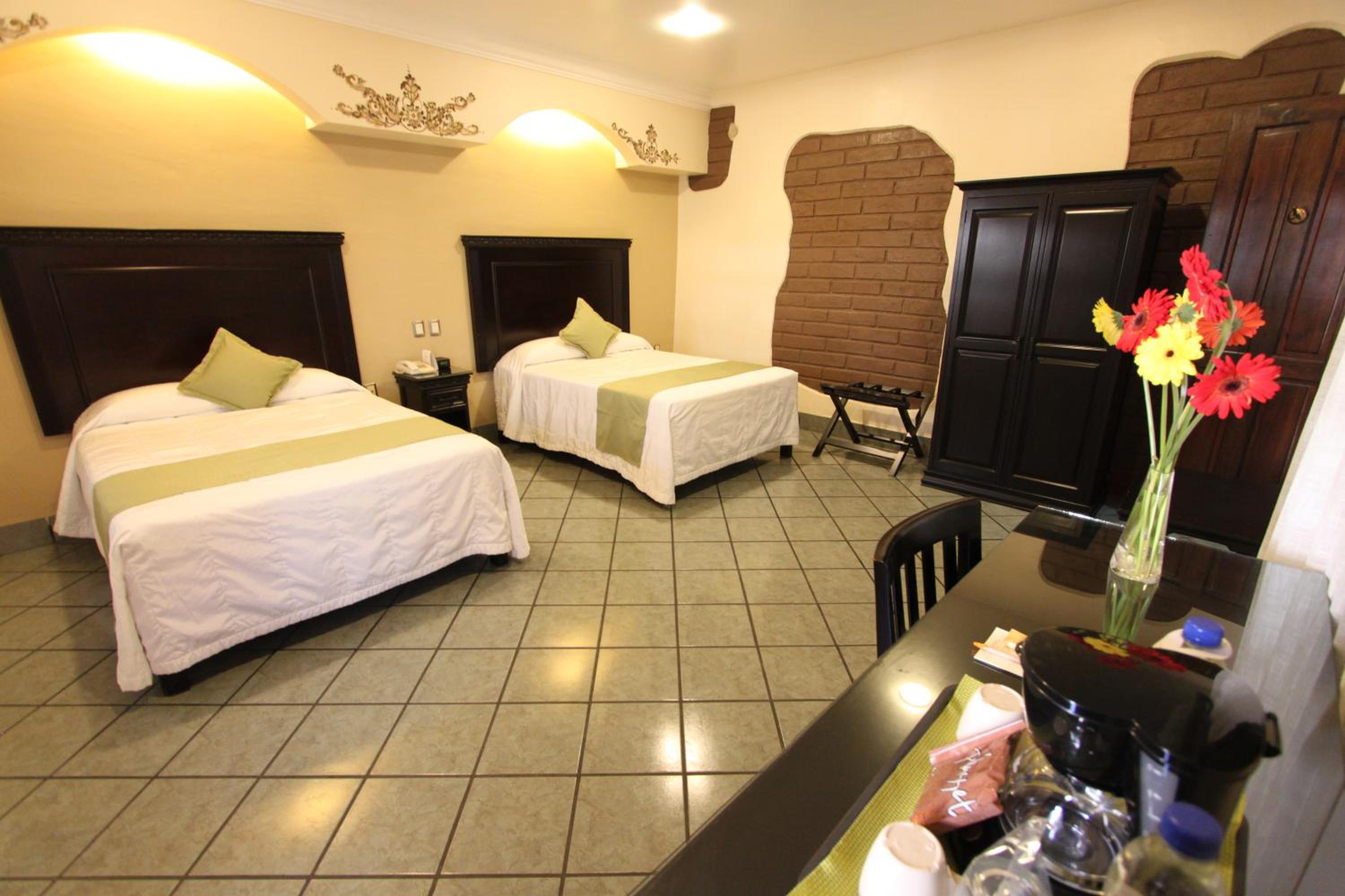 Junior Suite - Photo 1