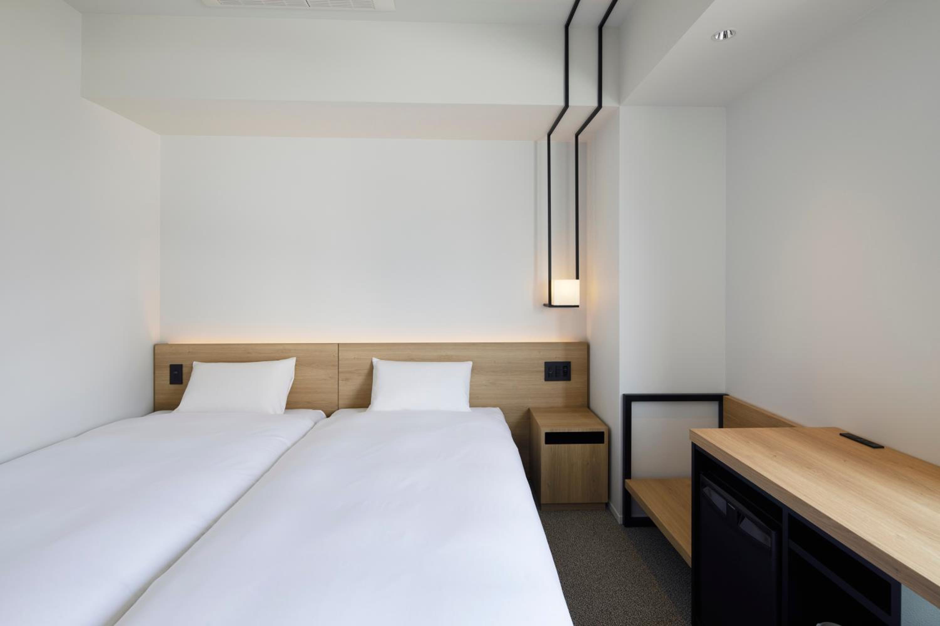 Standard Twin Room - Non-Smoking photo 2