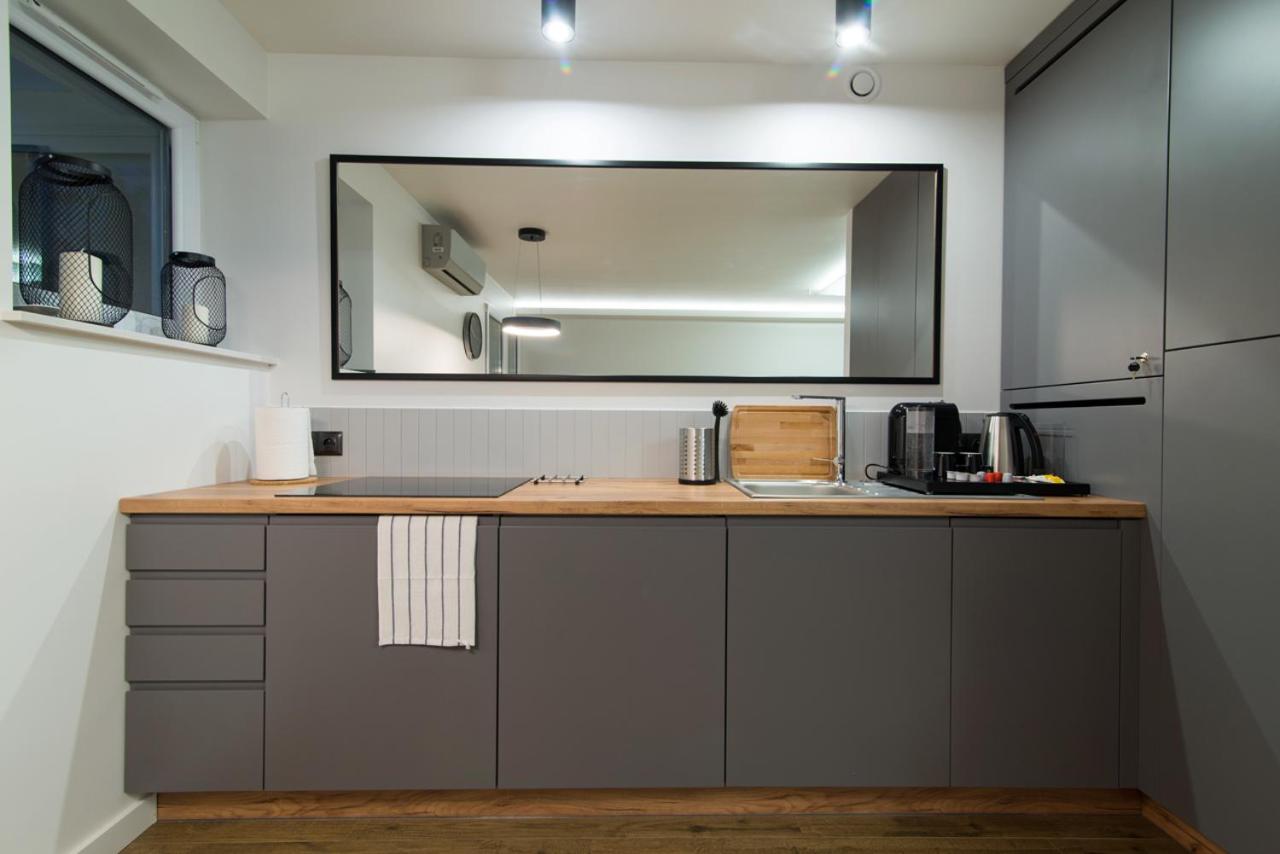 Two-Bedroom Apartment - Photo 19