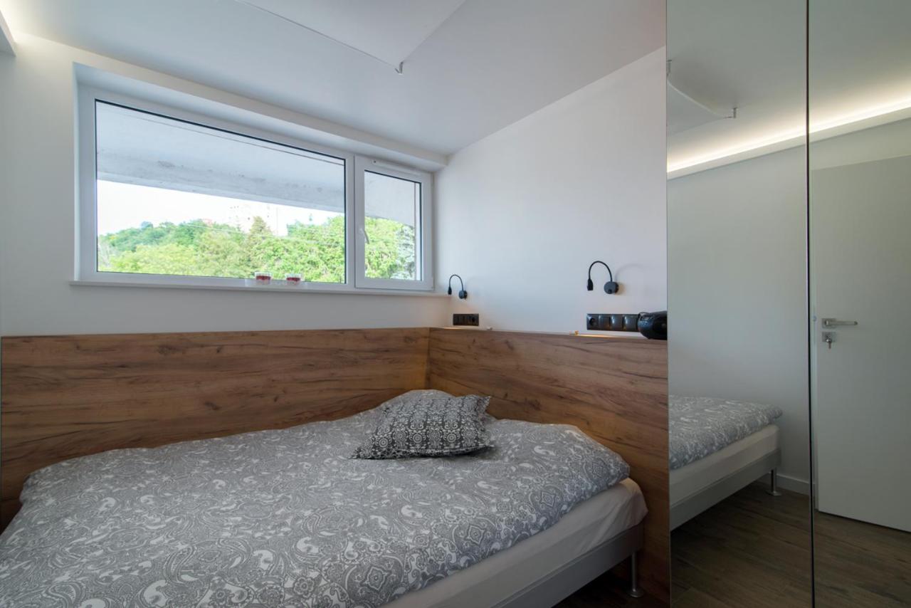 Two-Bedroom Apartment - Photo 15
