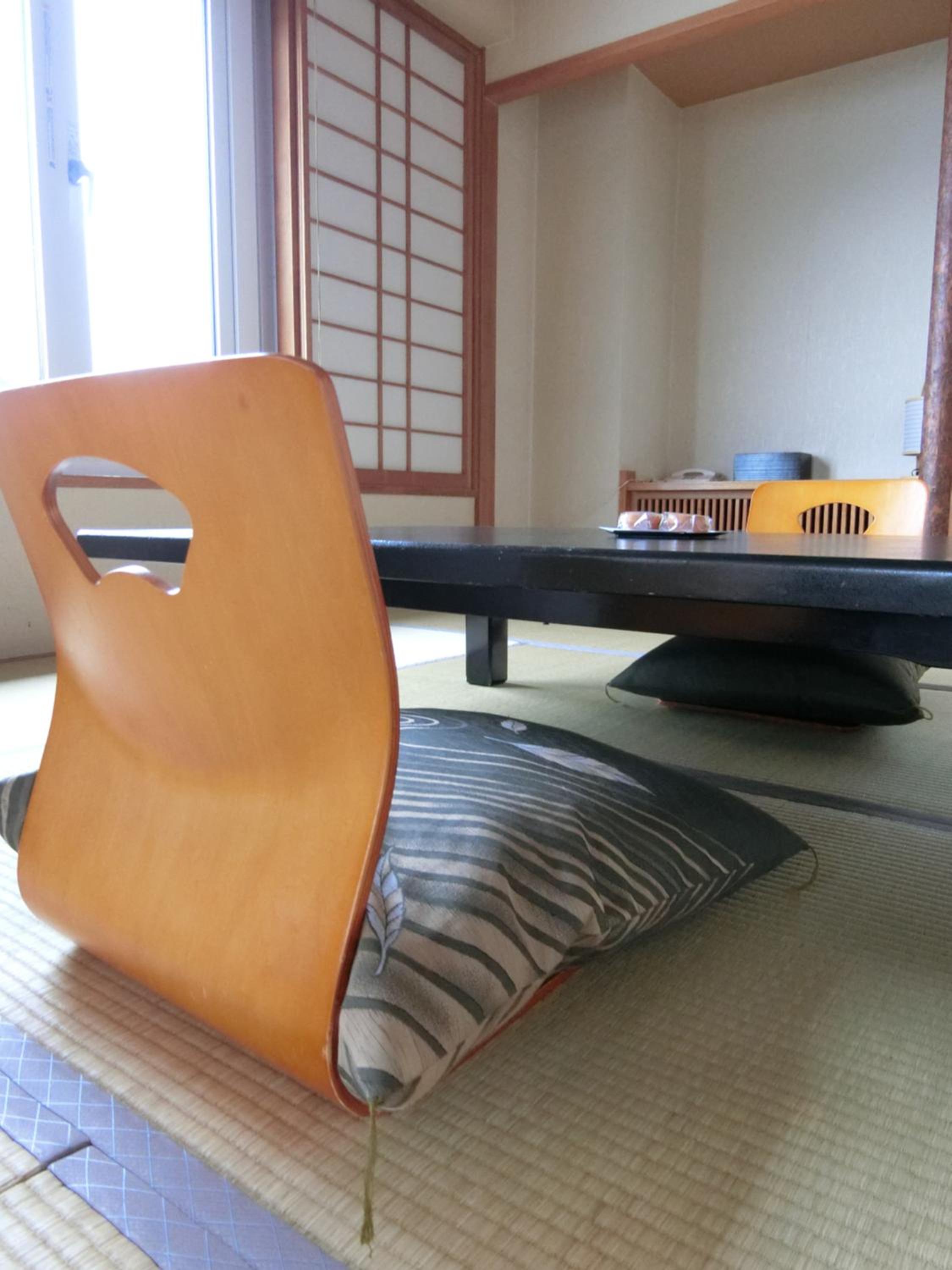 Japanese-Style Room with Lake View - Non-Smoking photo 2