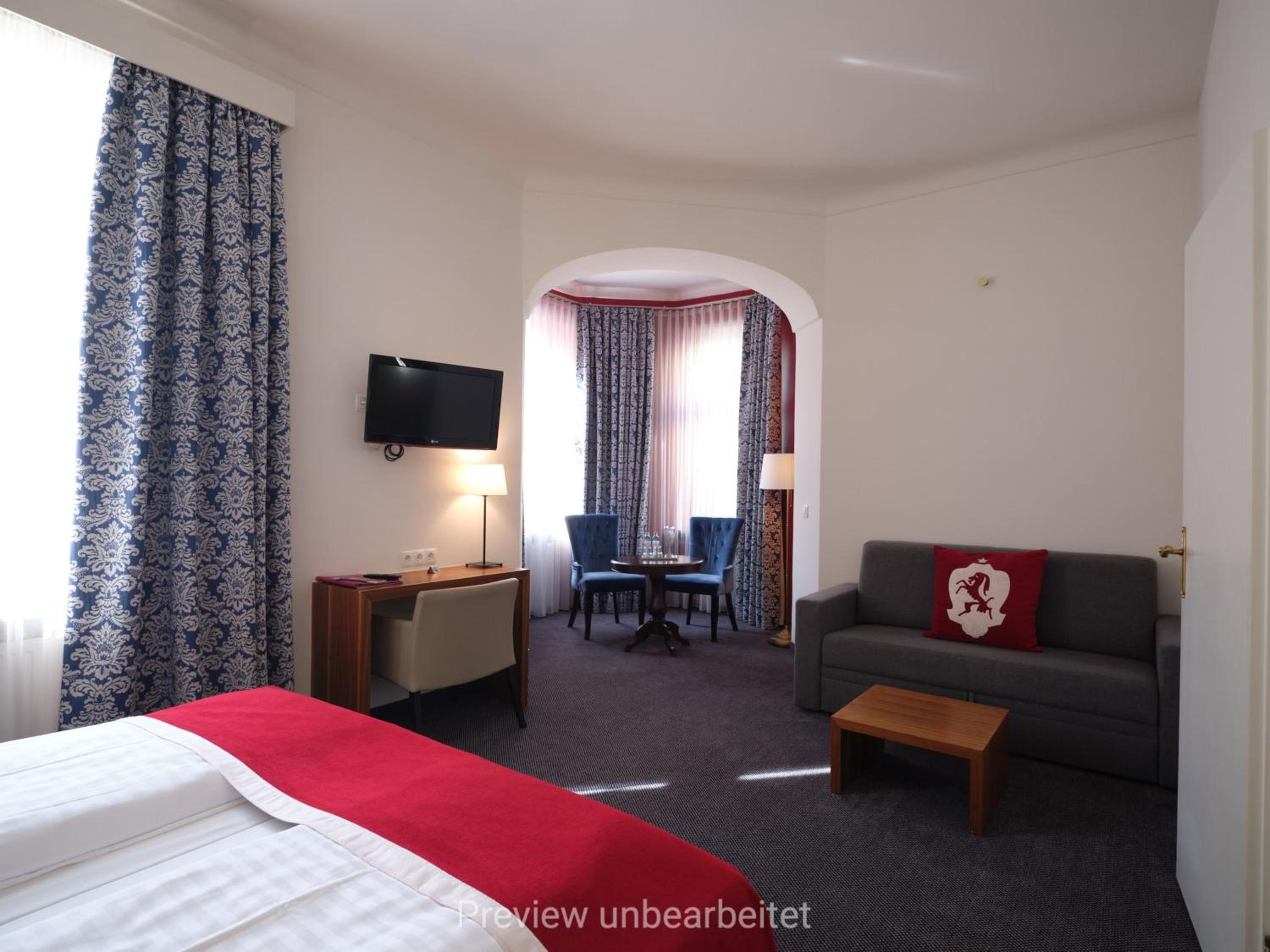 Premium Double Room - Photo 7