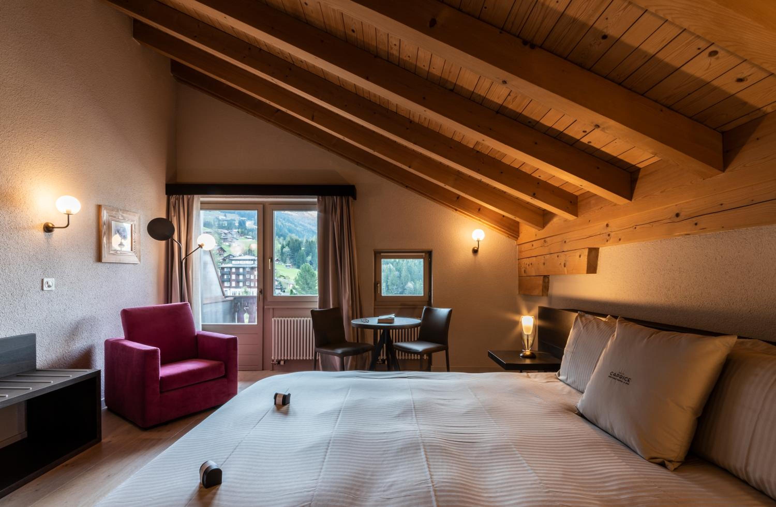 Junior Suite with Mountain View photo 2
