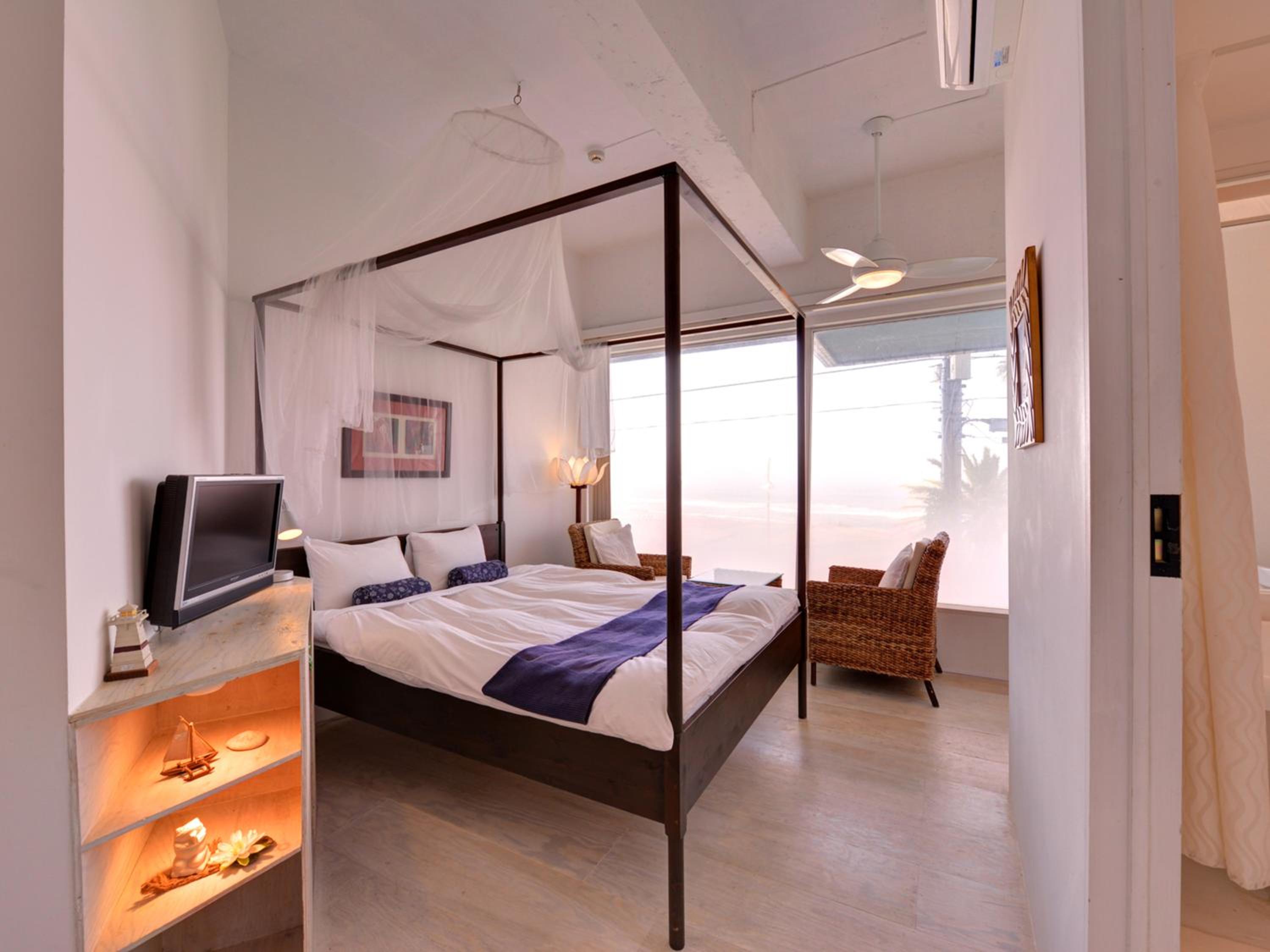 Queen Room with Sea View