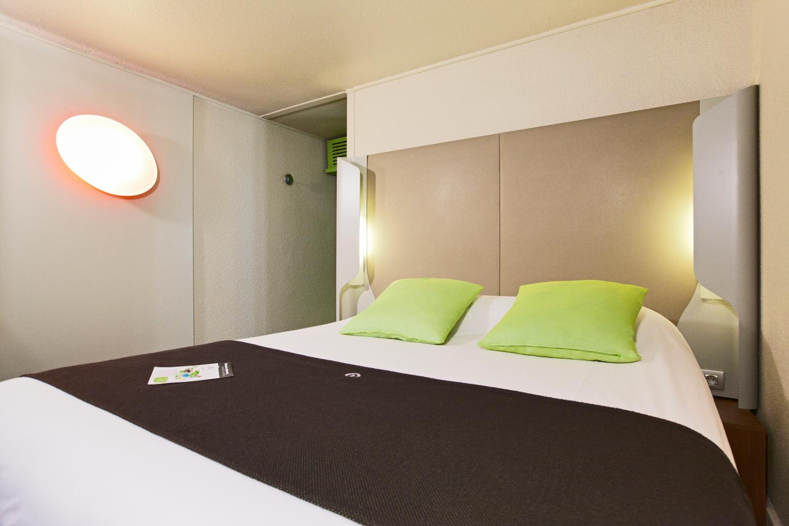 Standard Double Room - Photo 1