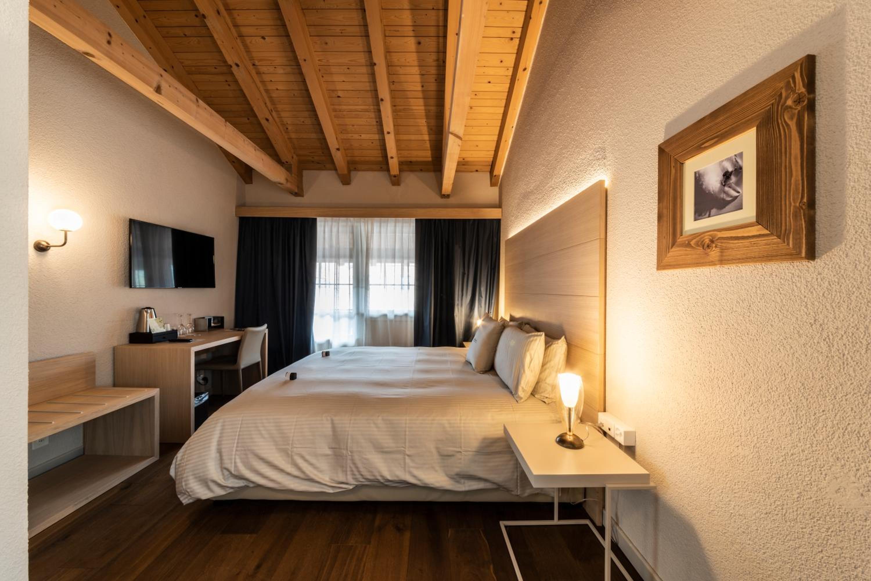 Double Room with Balcony photo 2
