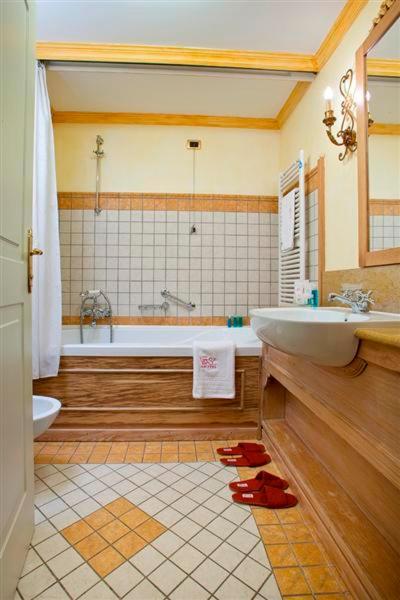 Junior Double Room - Photo 8