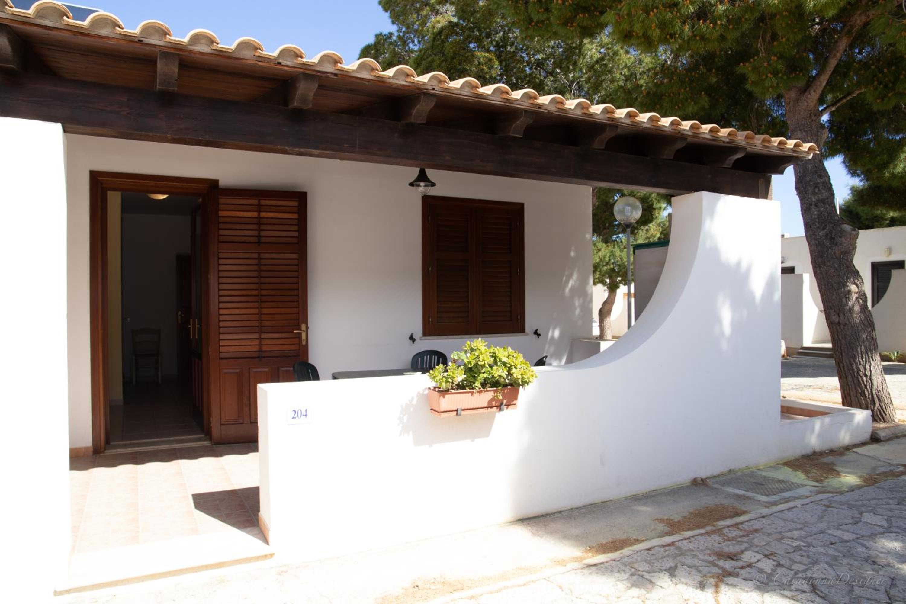 Bungalow photo 3