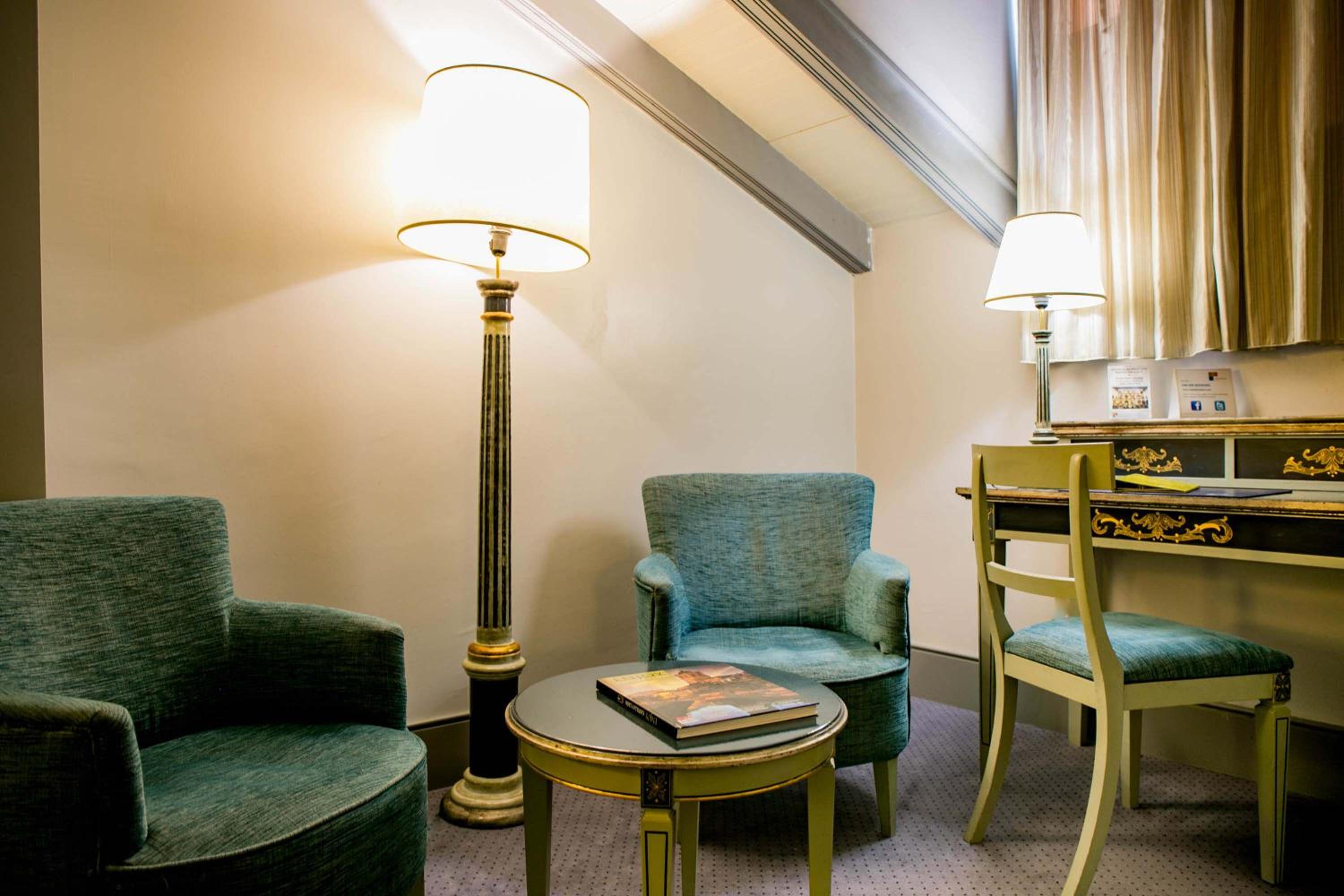 Double Room - Photo 14