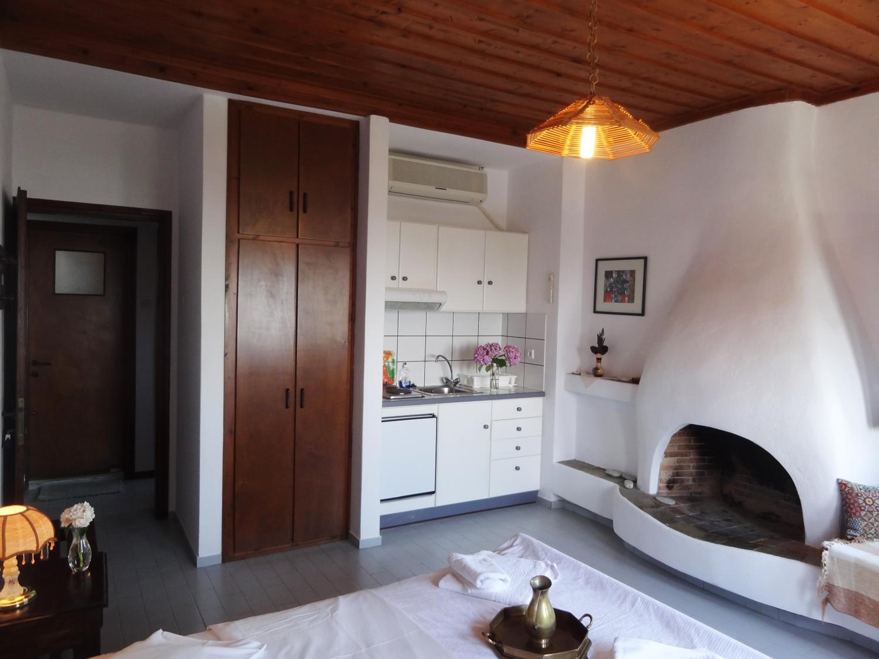 Superior Two-Bedroom Apartment with Sea View photo 2