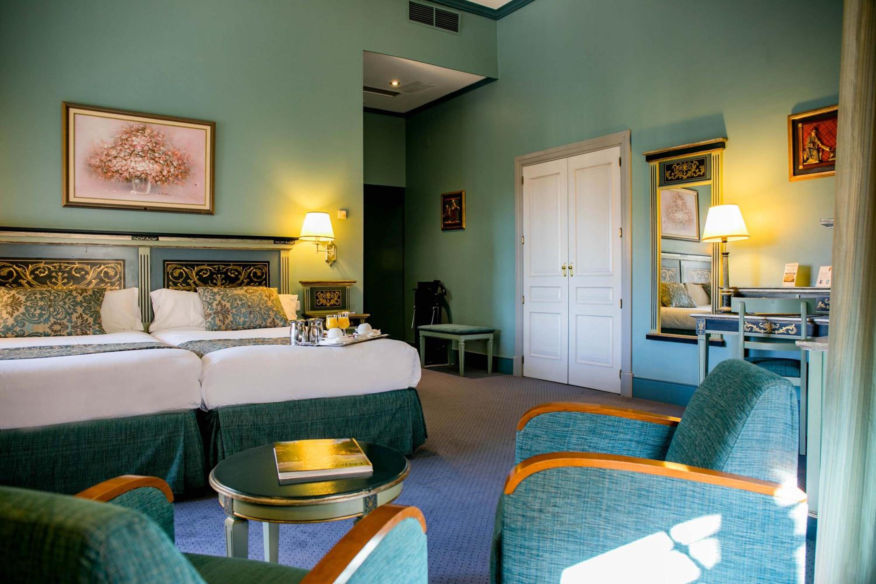 Superior Double Room - Photo 8
