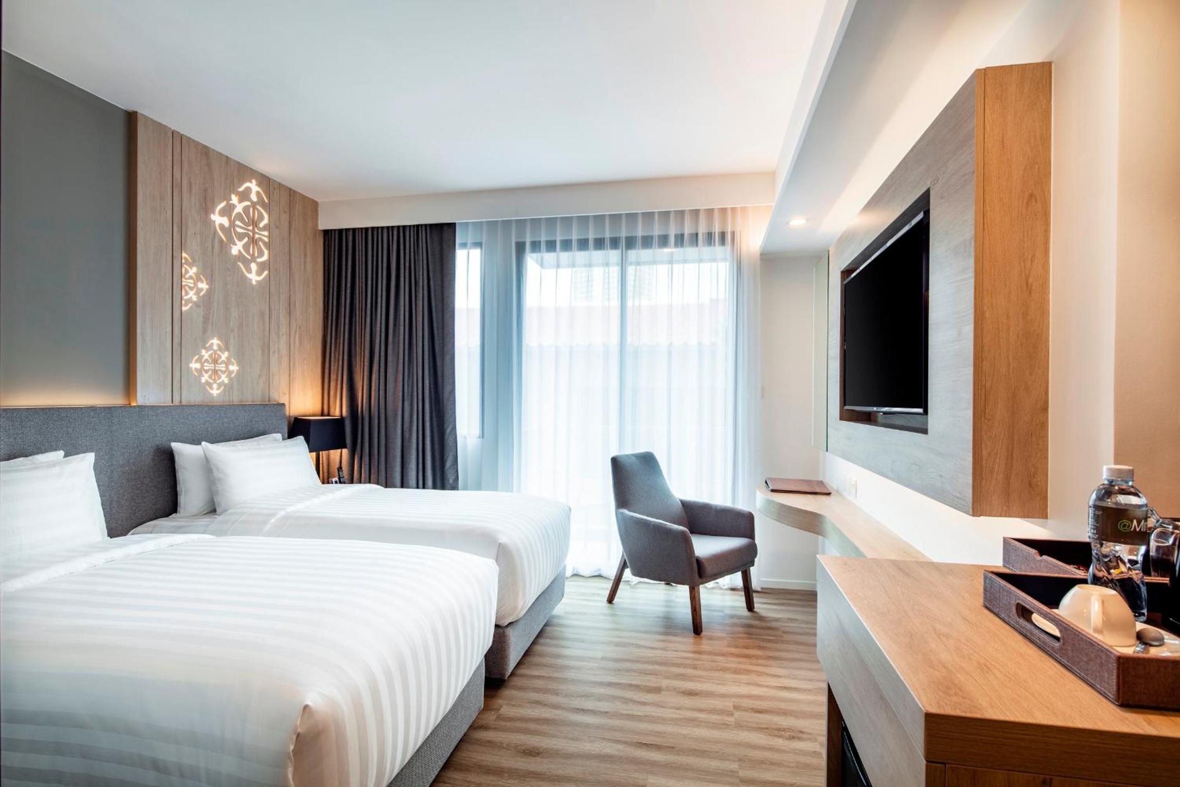 Deluxe Double or Twin Room - Photo 6