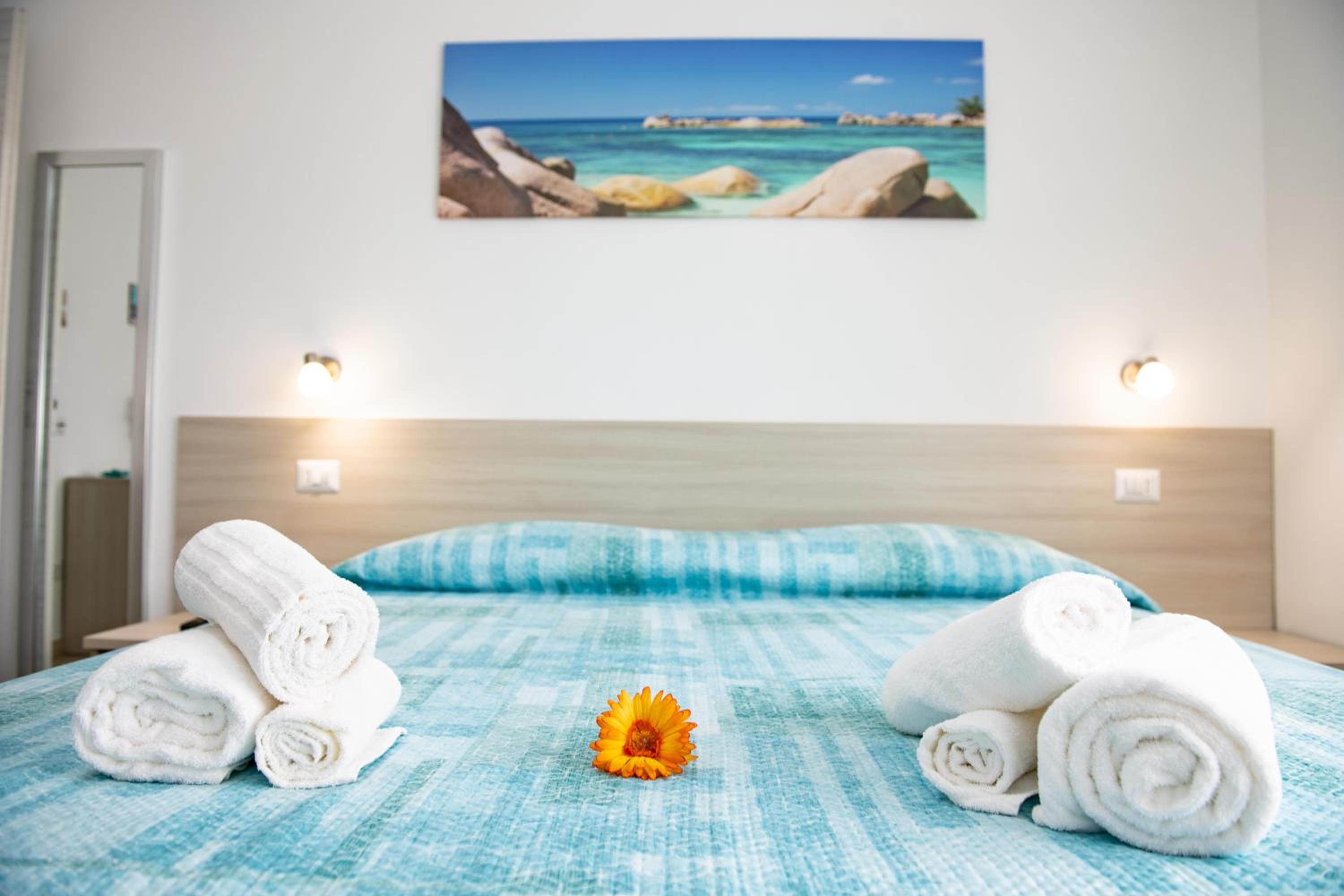 Double or Twin Room - Photo 1