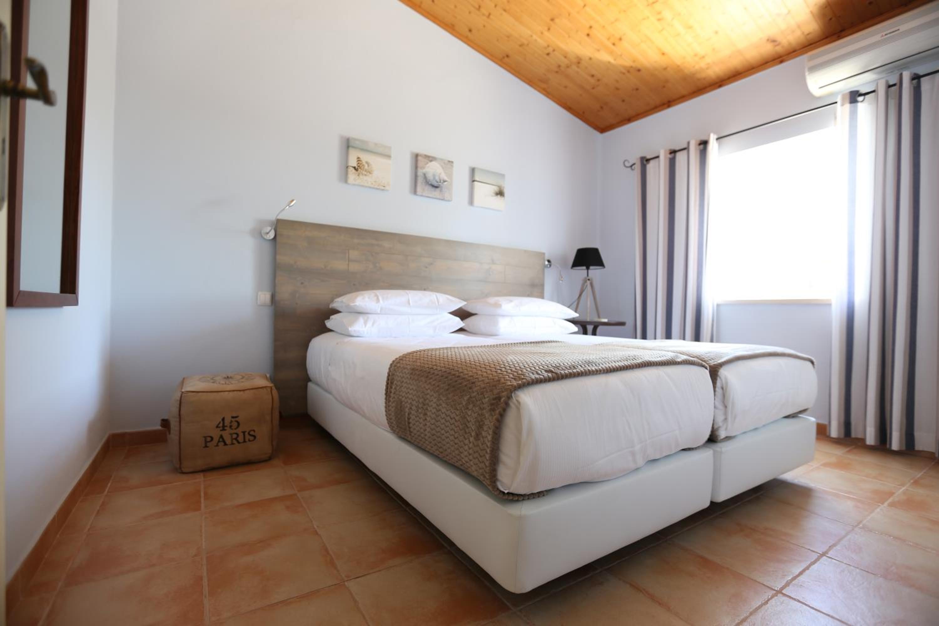 Villa with Sea View photo 2