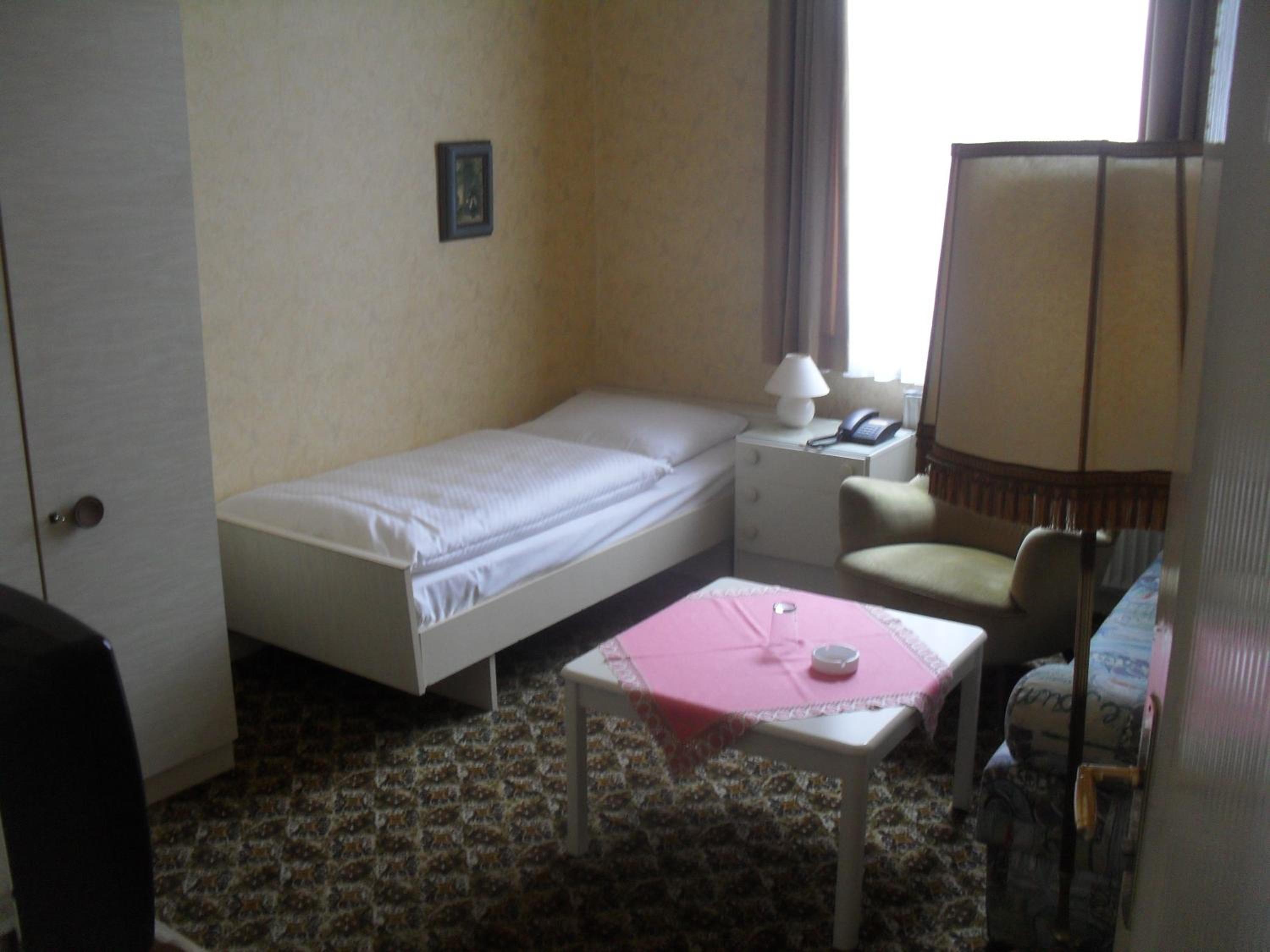 Single Room photo 1