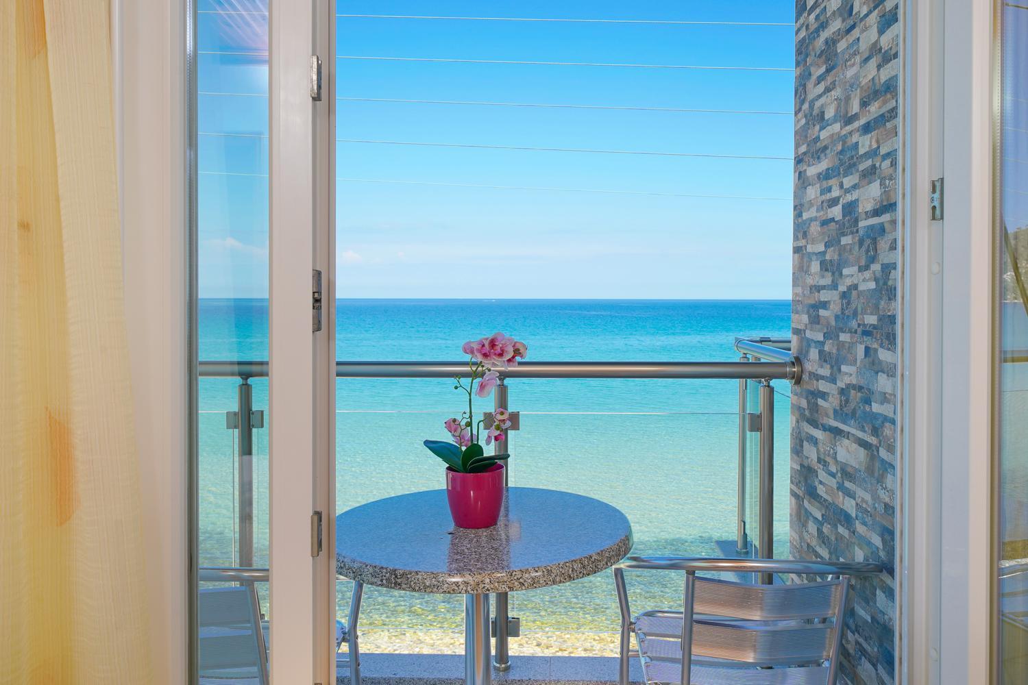 Studio with Sea View photo 3