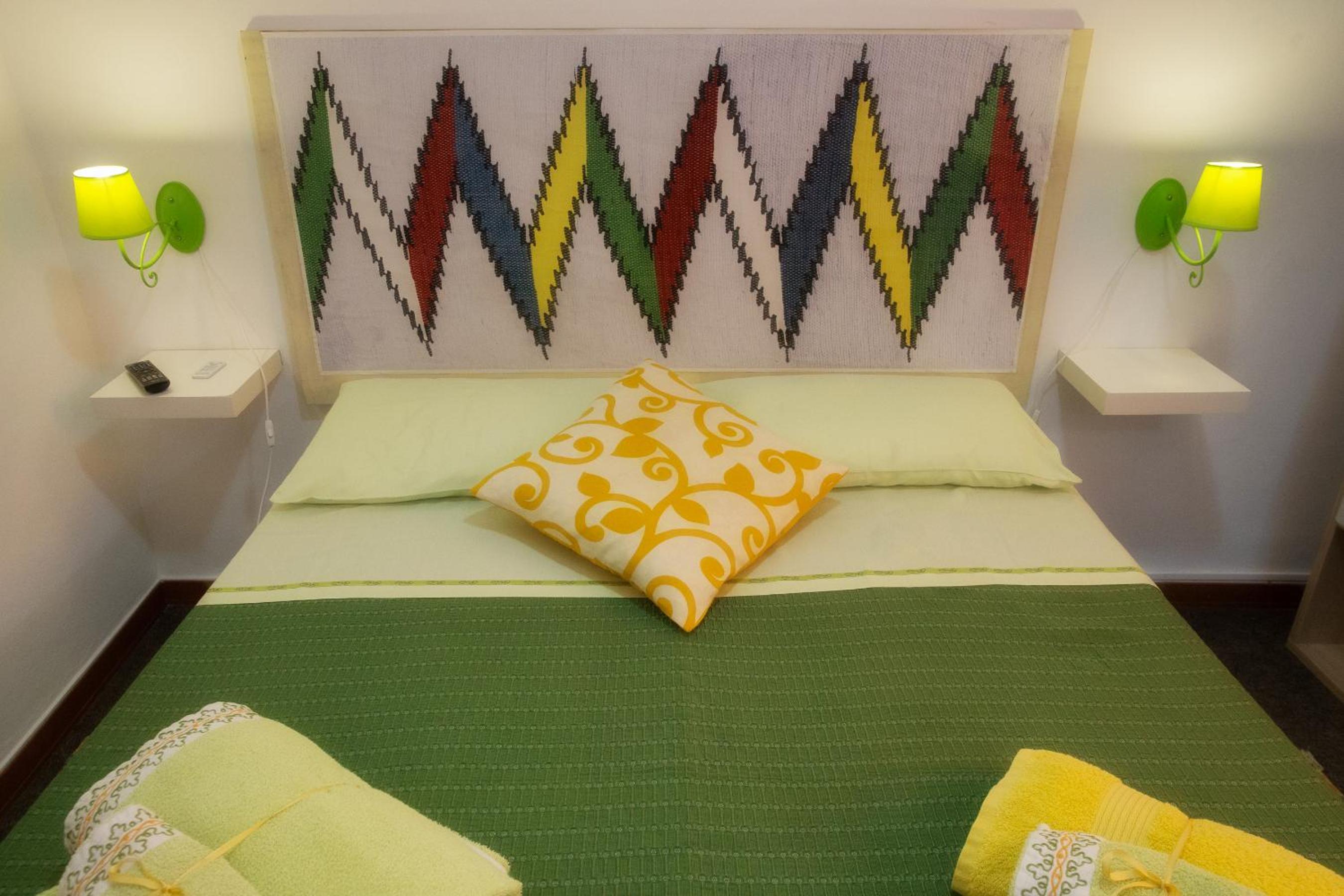 Double Room - Photo 2