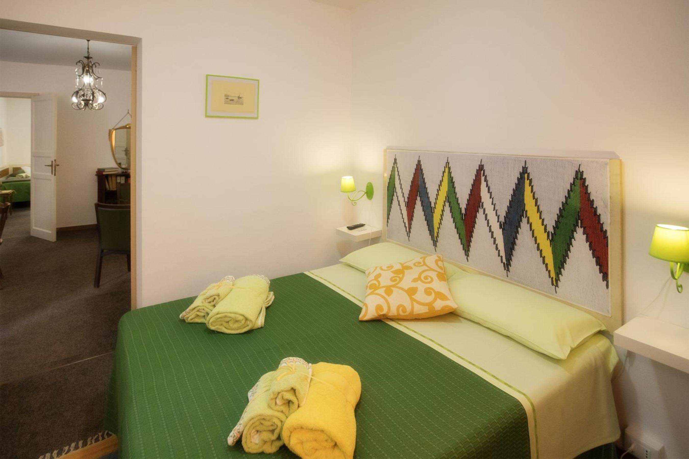 Double Room - Photo 24