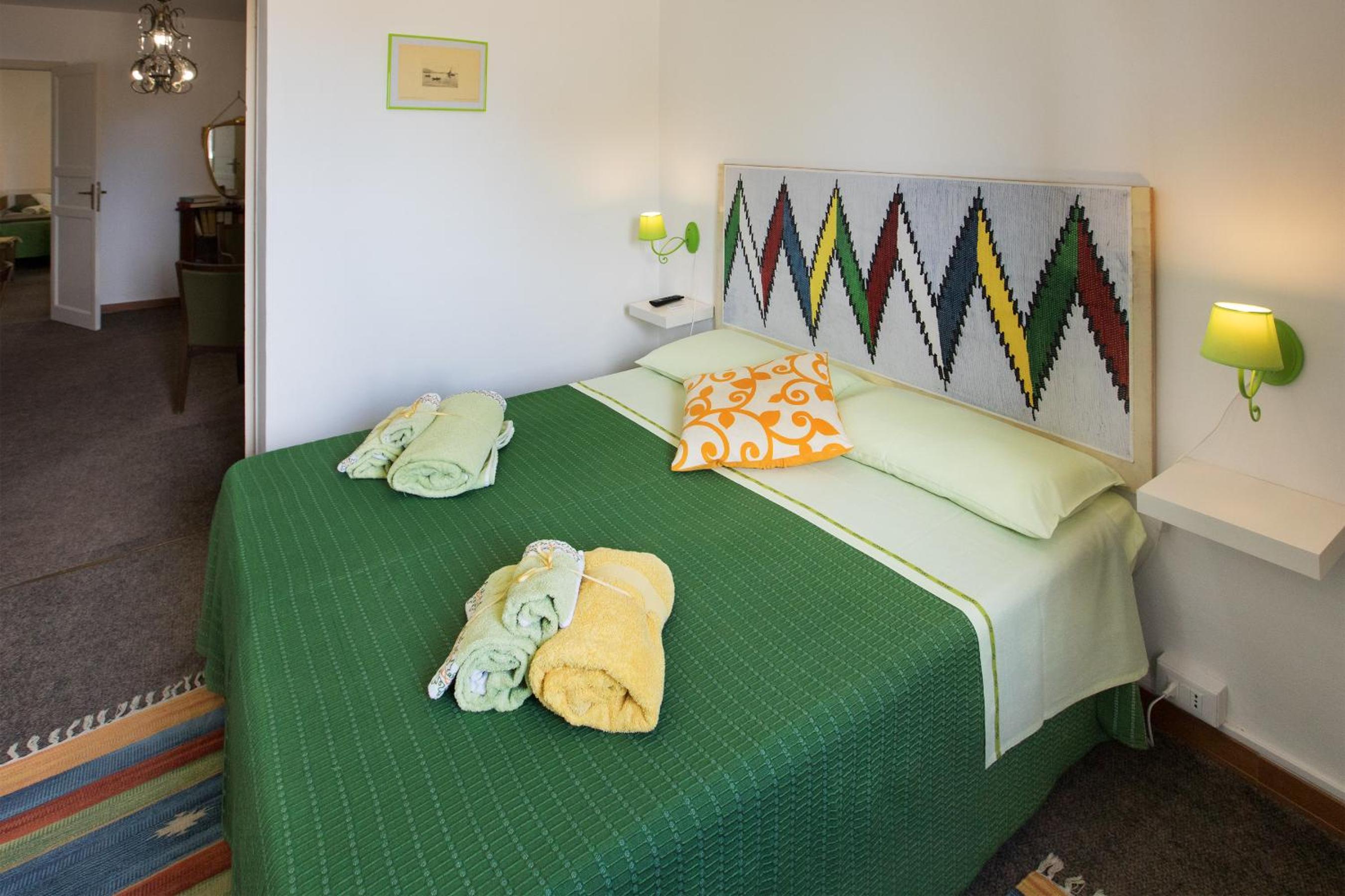 Double Room - Photo 23