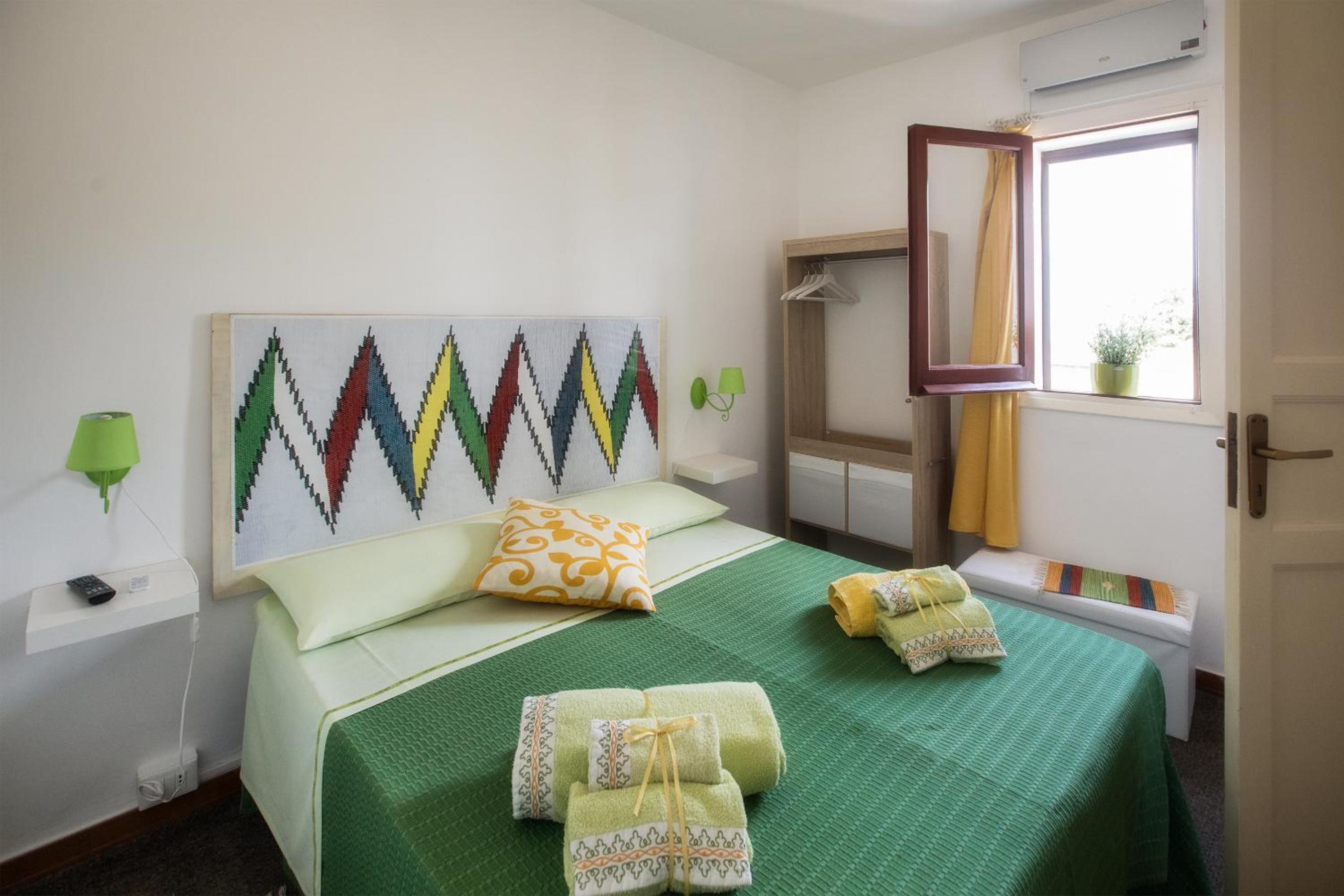 Double Room - Photo 7