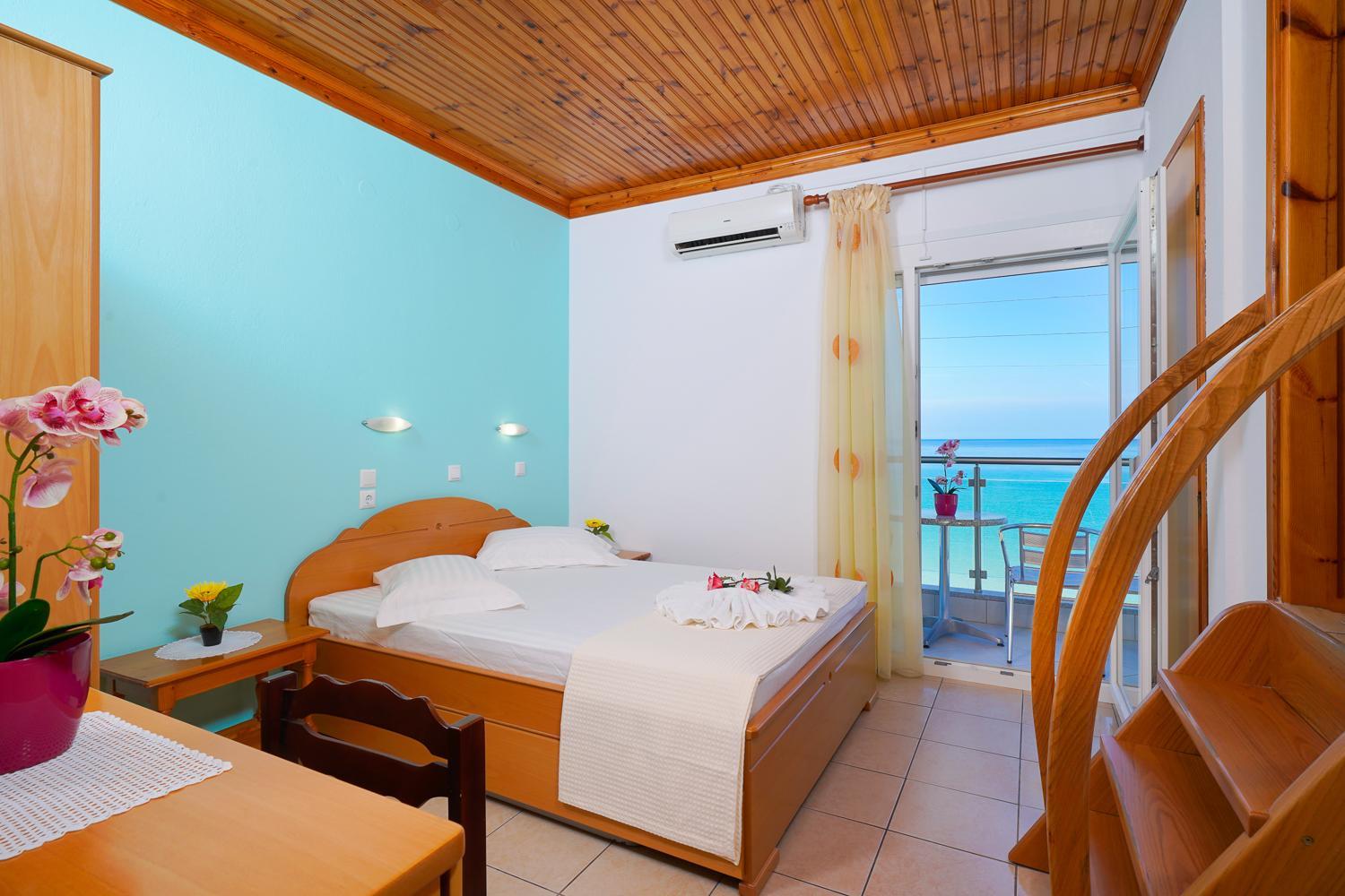 Studio with Sea View photo 1