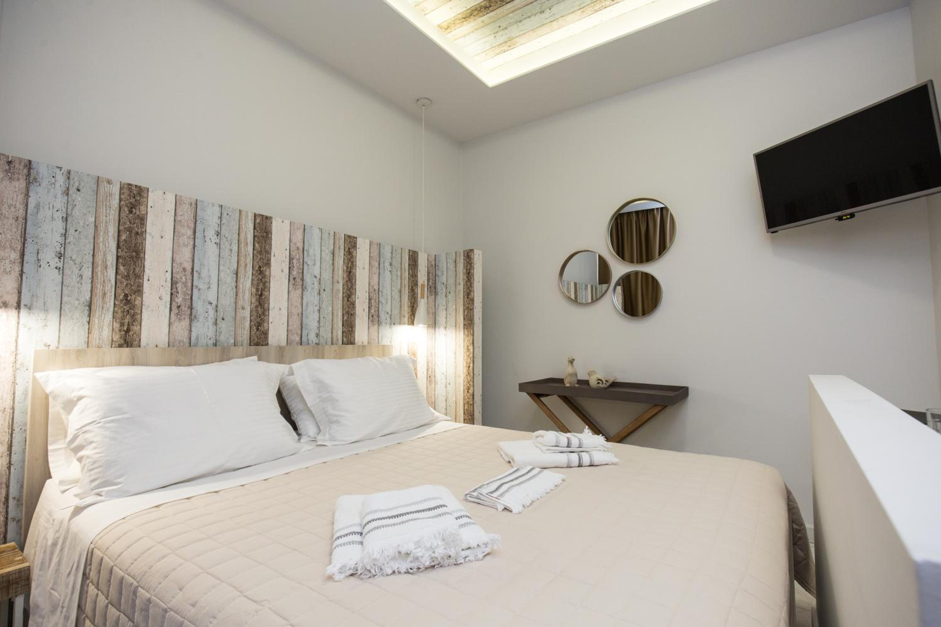 Studio Apartment photo 3