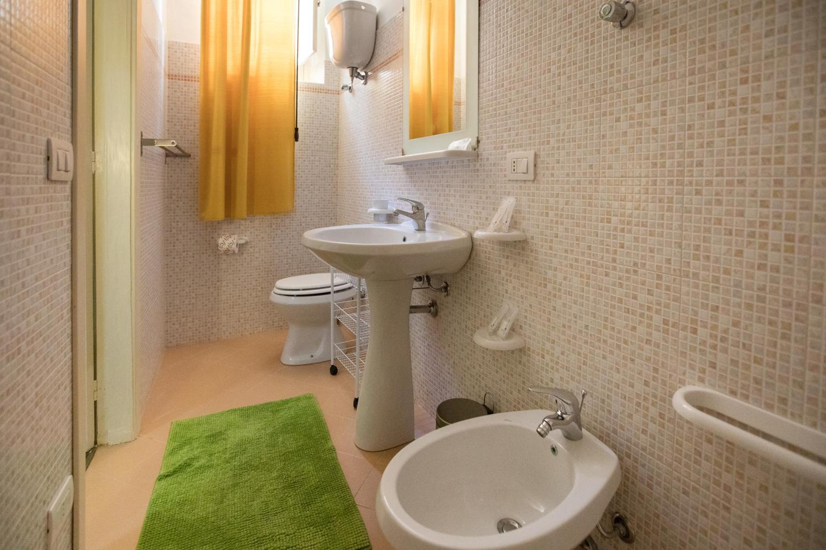 Superior Triple Room - Photo 28