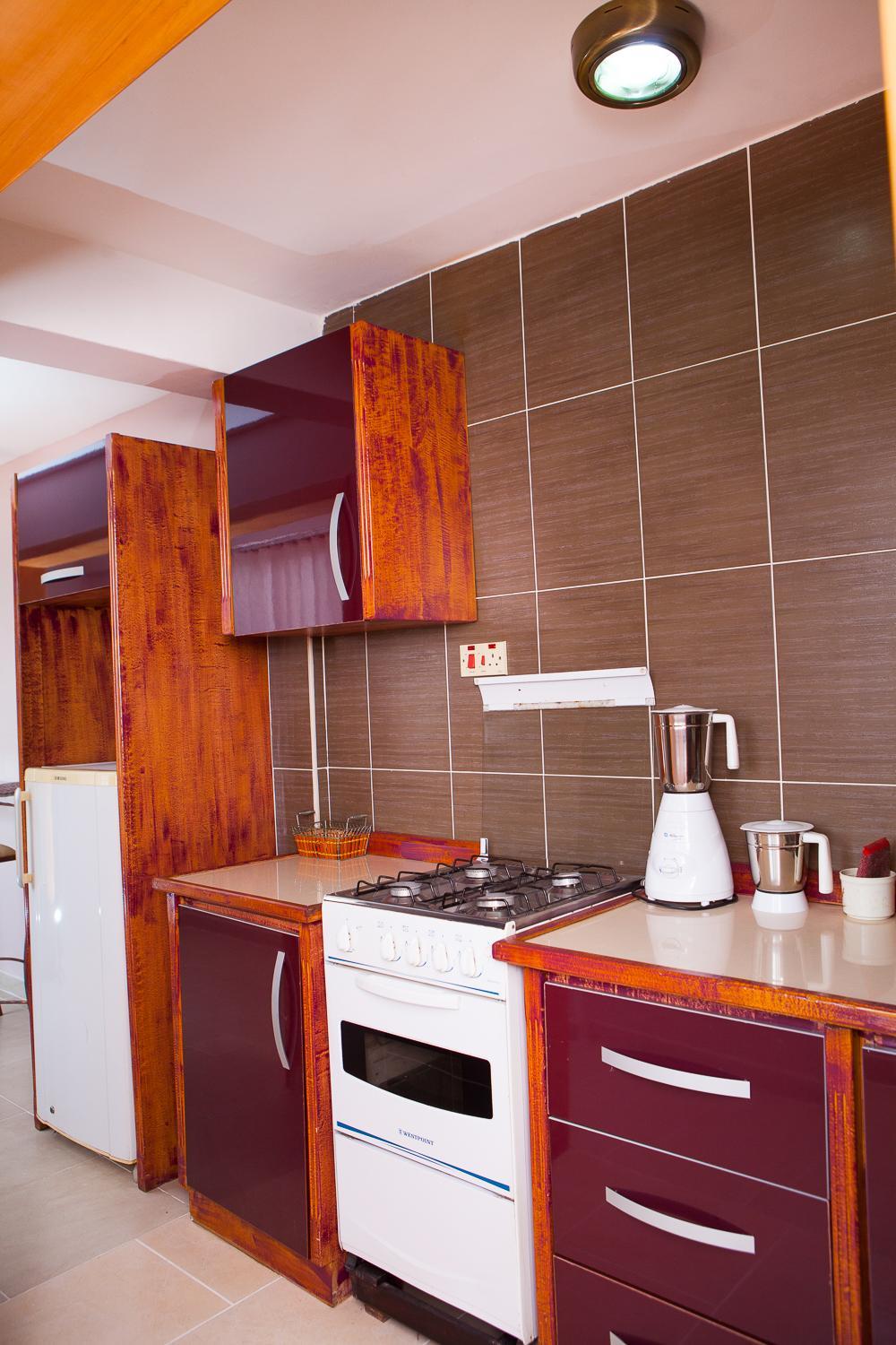 One-Bedroom Apartment photo 1