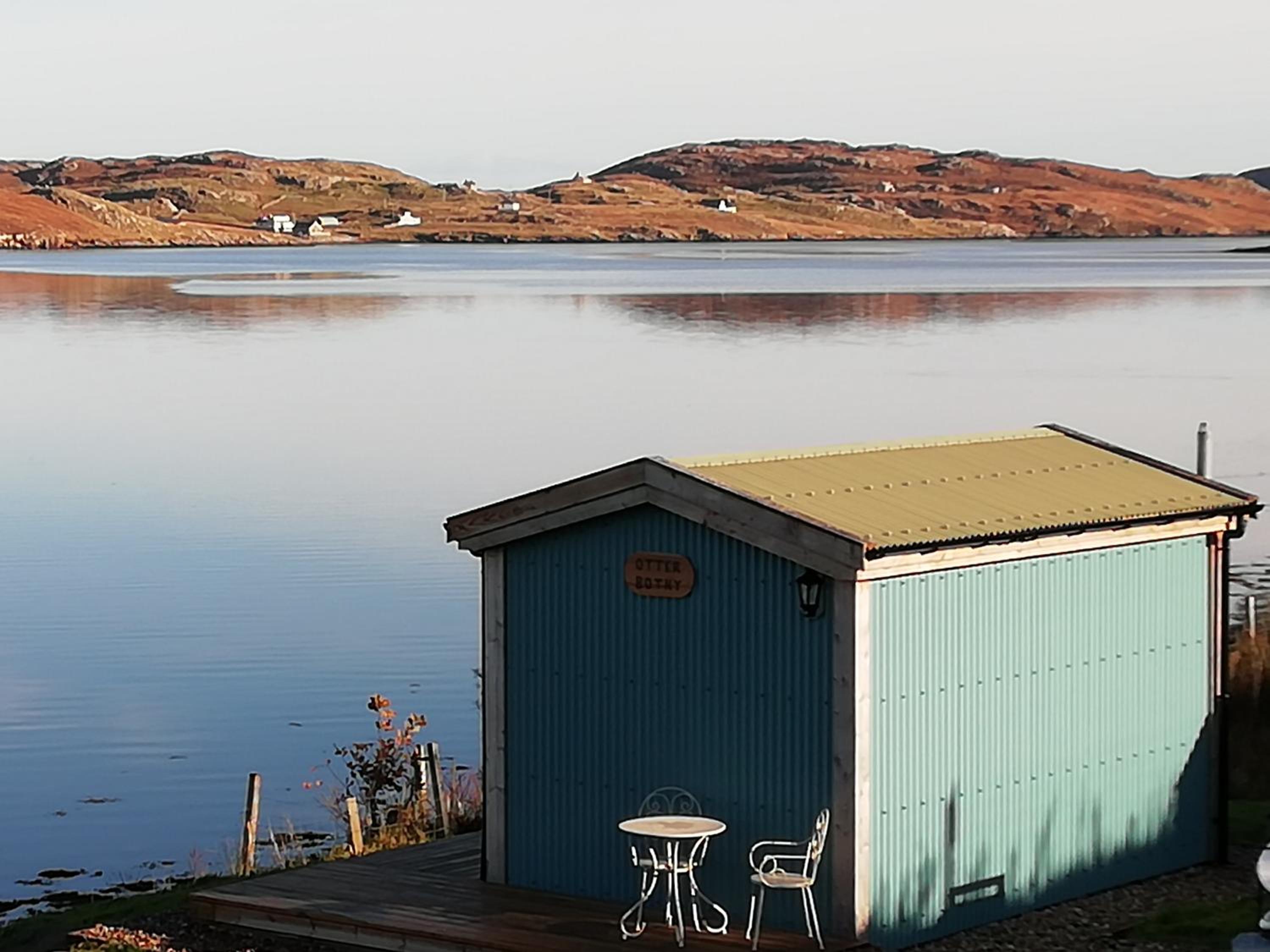 Chalet with Sea View  photo 2