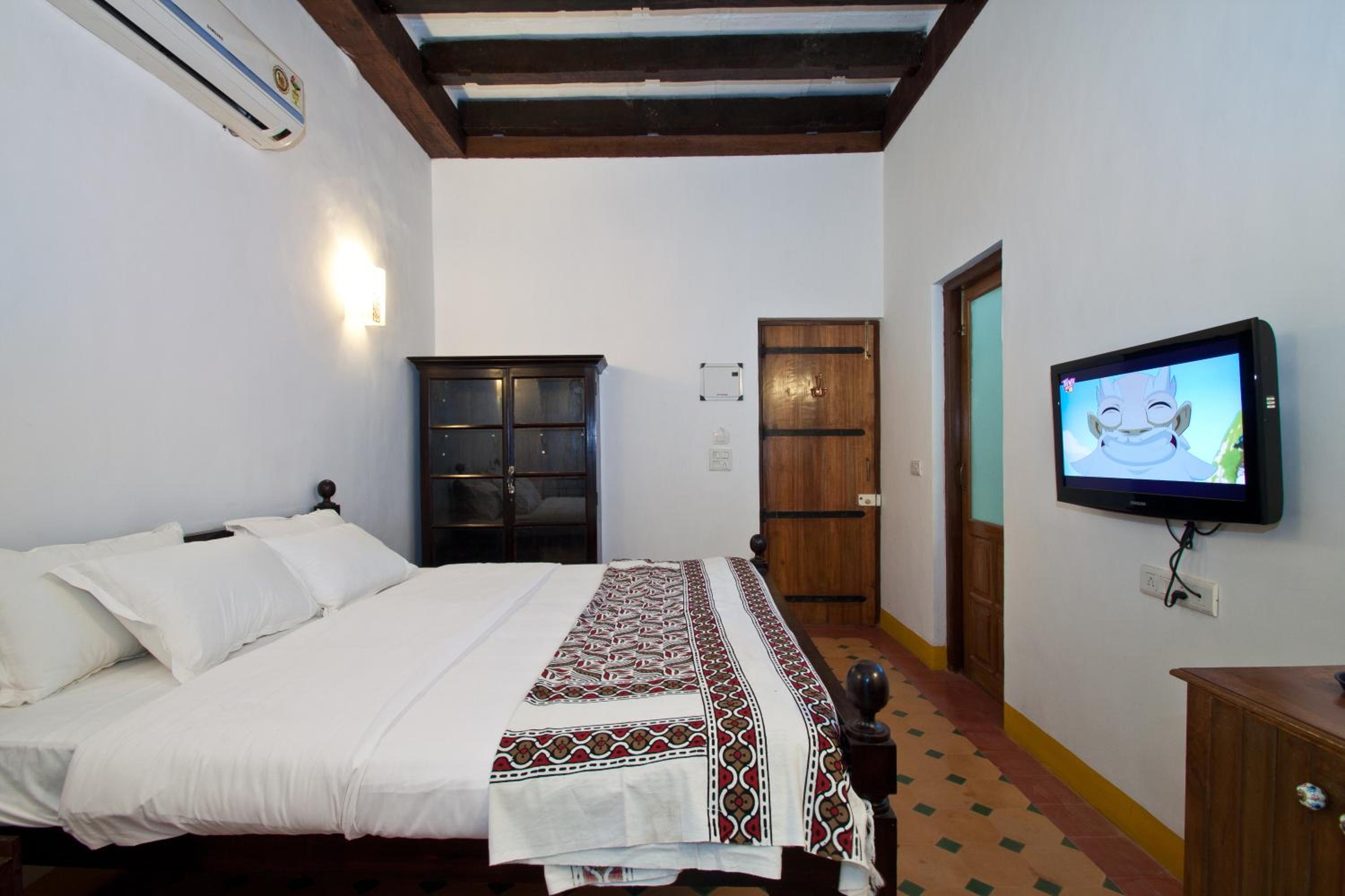 Deluxe Double or Twin Room photo 1