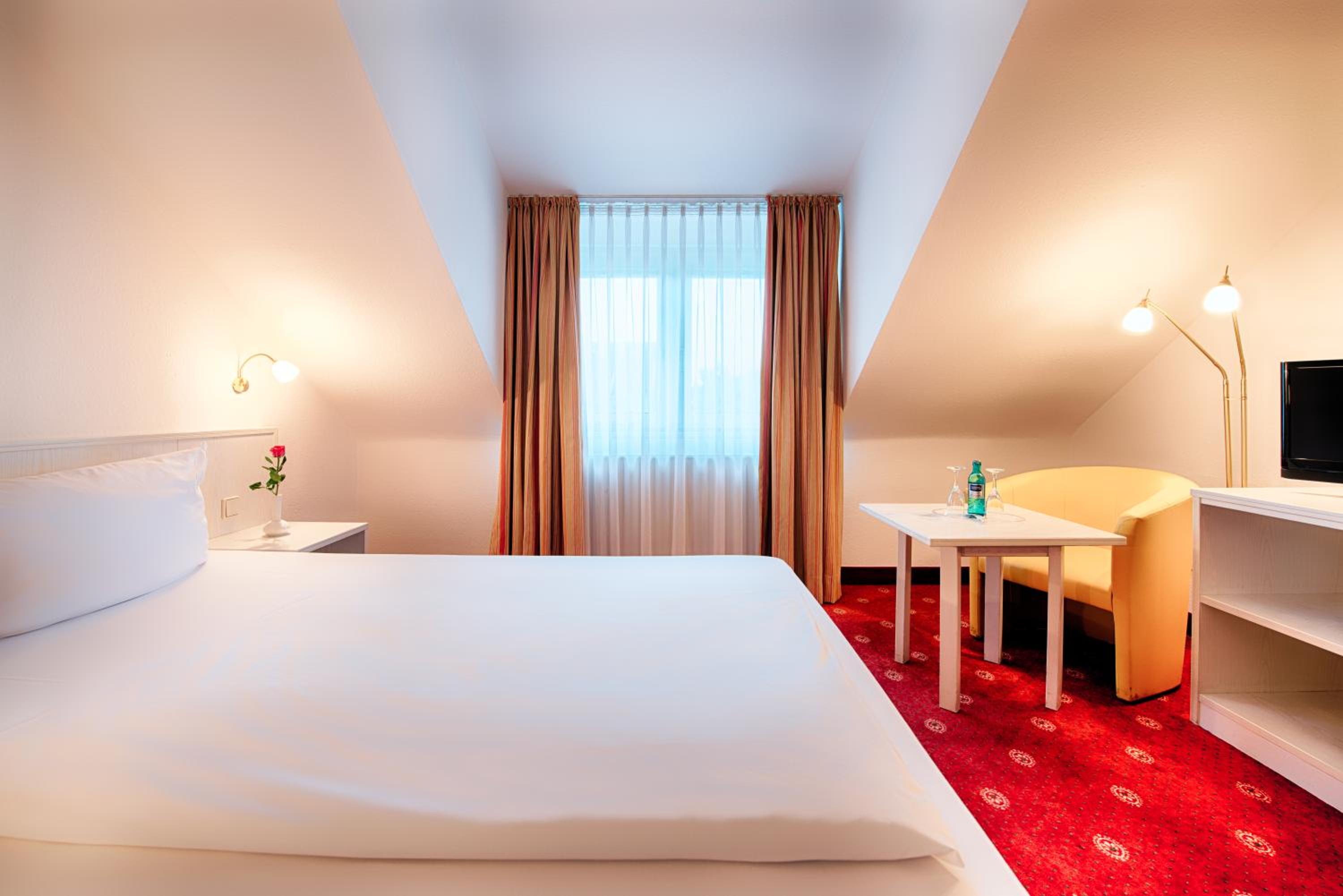 Business Single Room photo 2