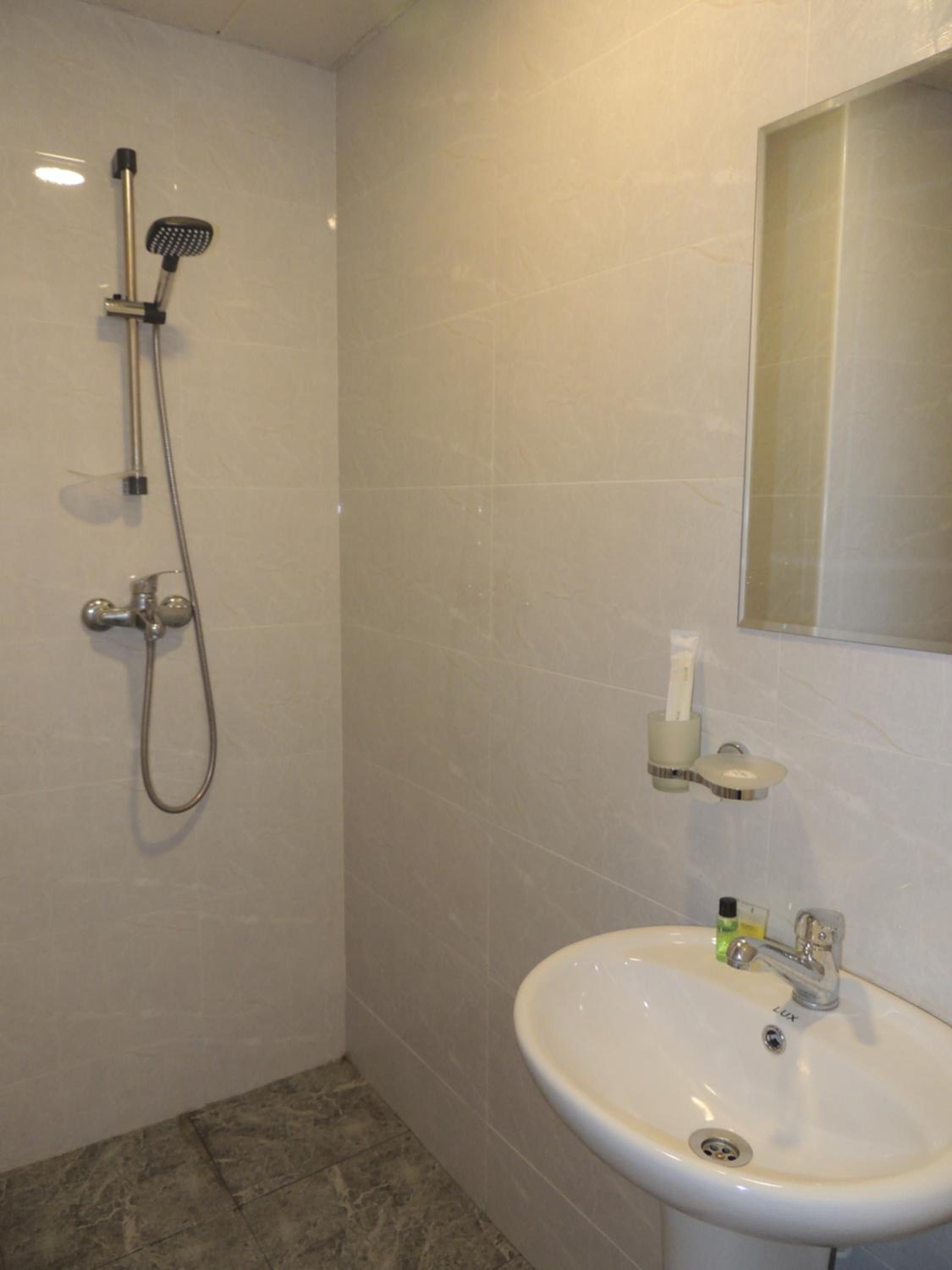 Deluxe Double Room with Balcony photo 2