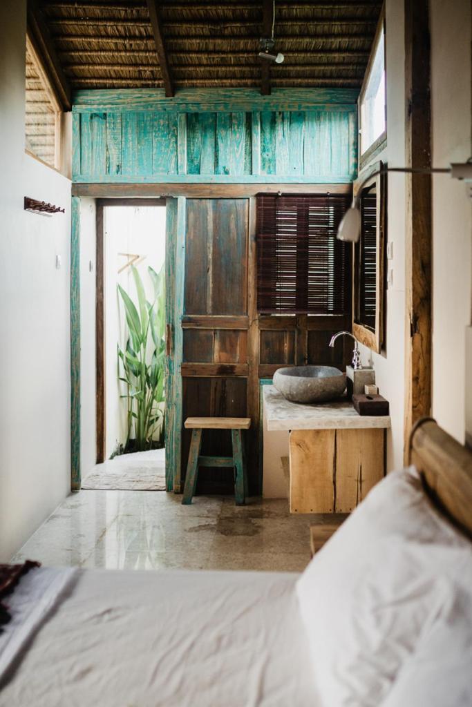 Twin Room with Pool View photo 1