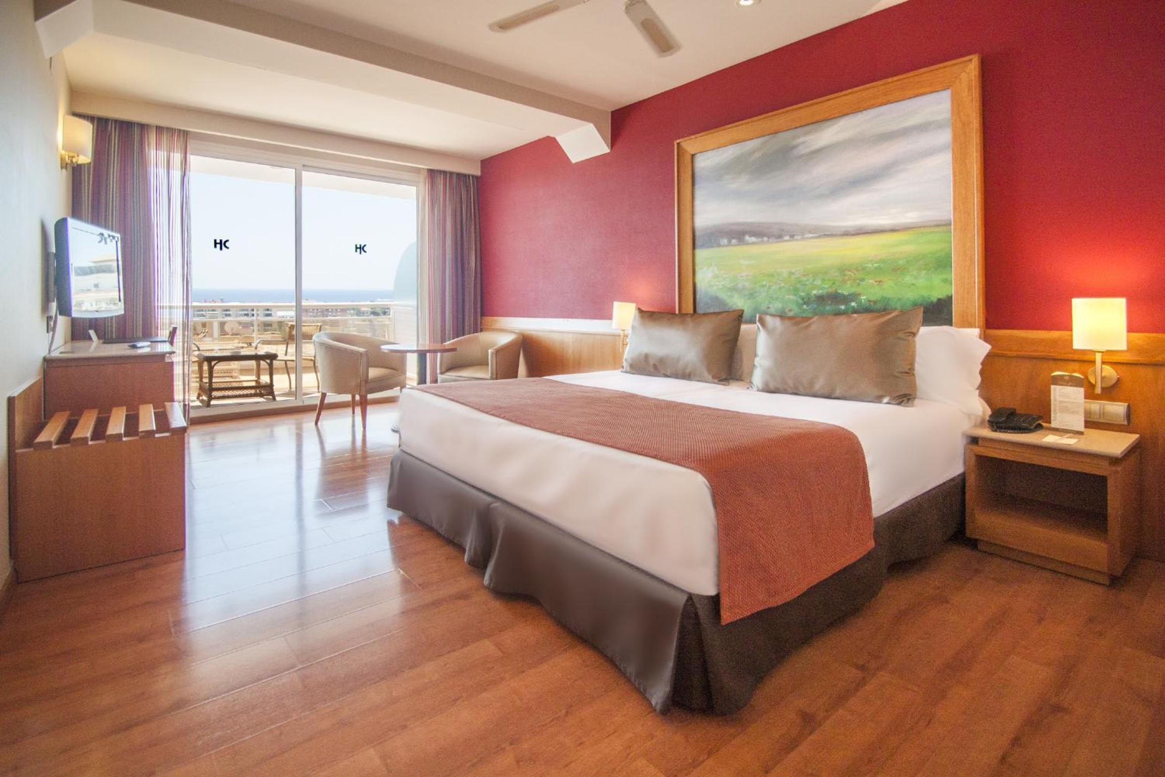 Double or Twin Room with Sea View - Photo 1