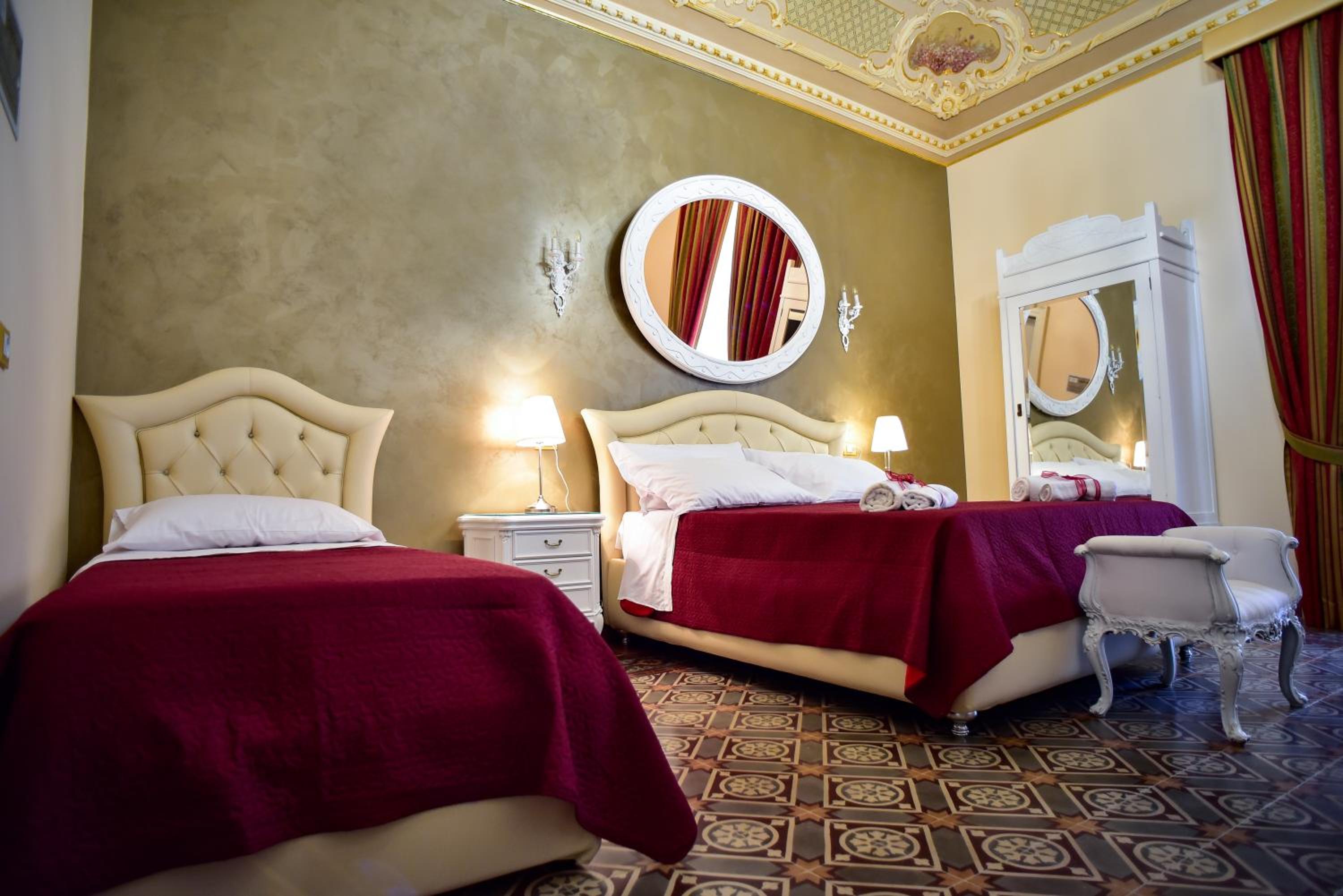 Luxury Quadruple Room - Photo 20