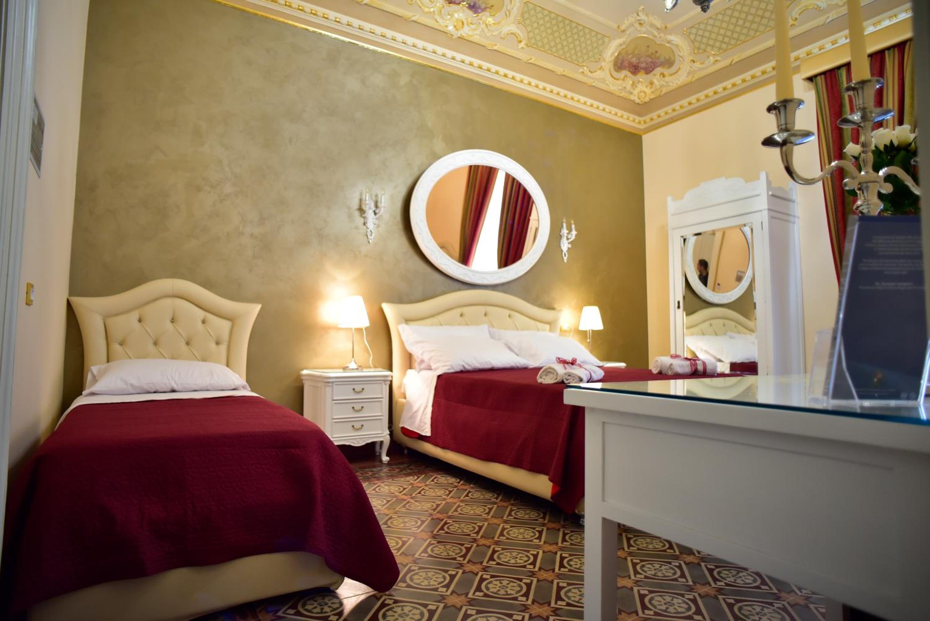 Luxury Quadruple Room - Photo 6