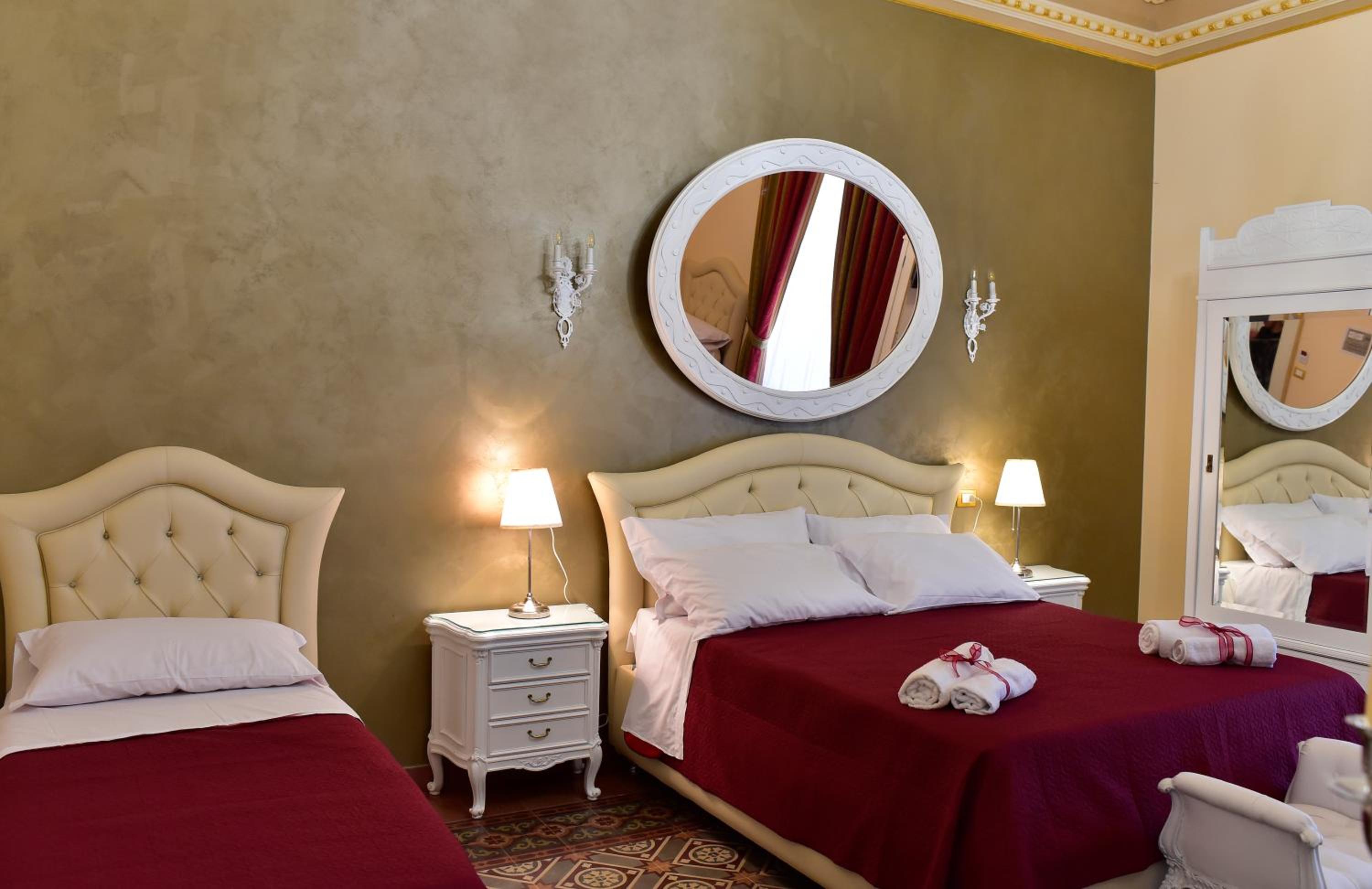 Luxury Quadruple Room - Photo 19