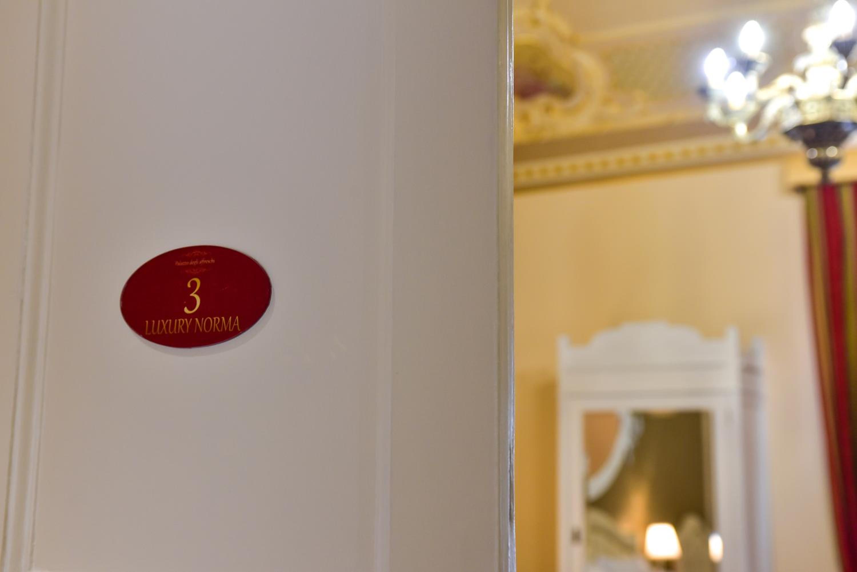Luxury Quadruple Room - Photo 10