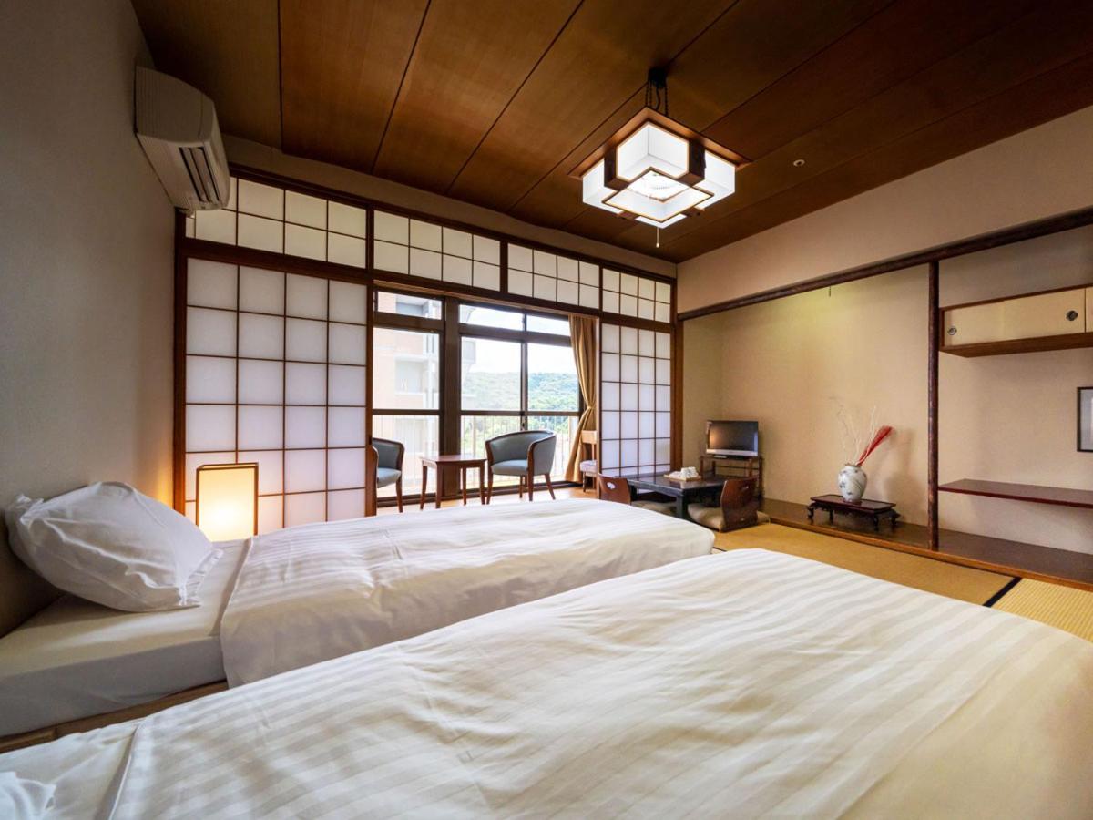 Japanese-Style Quadruple Room
