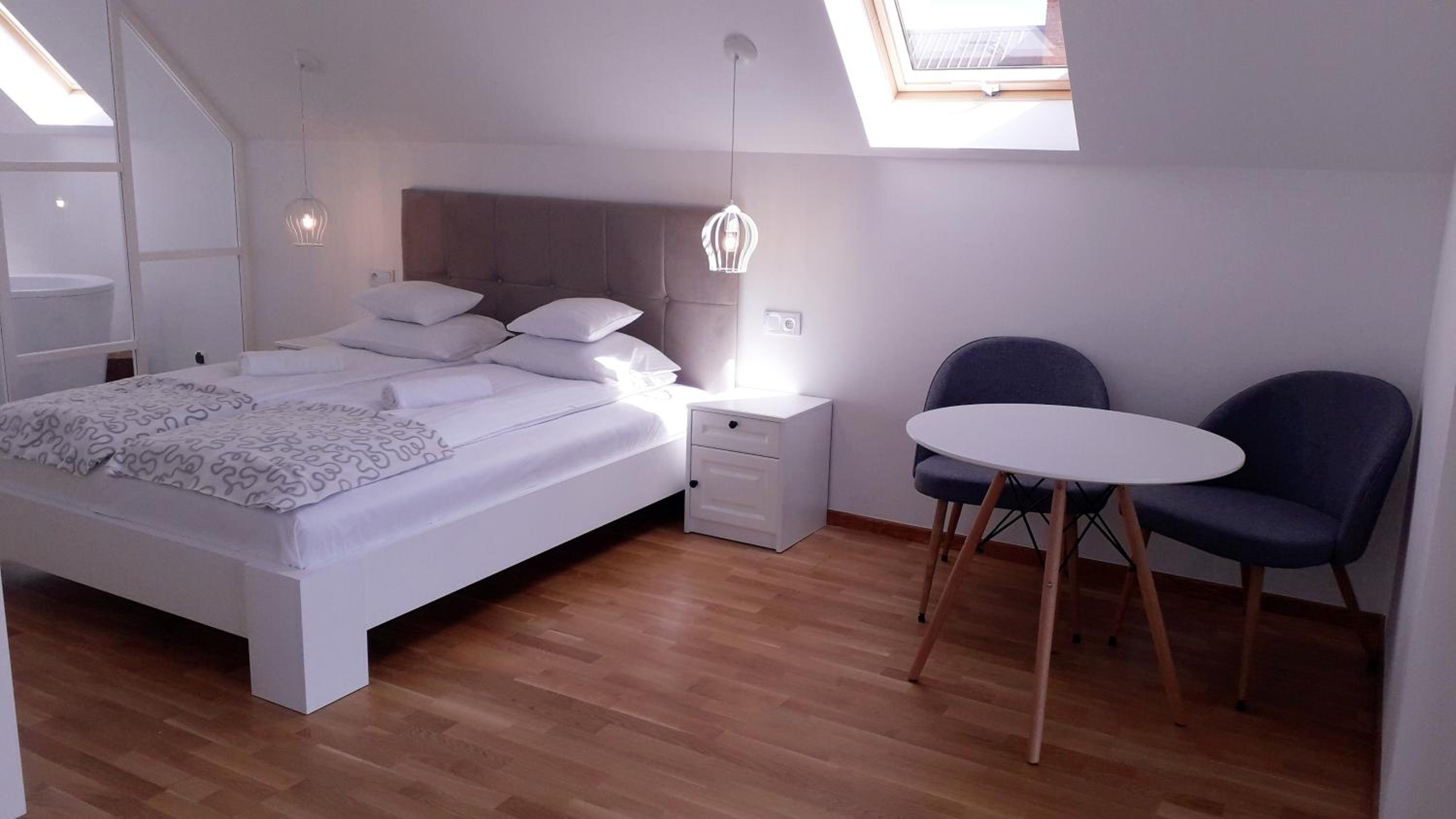 Apartment 6A