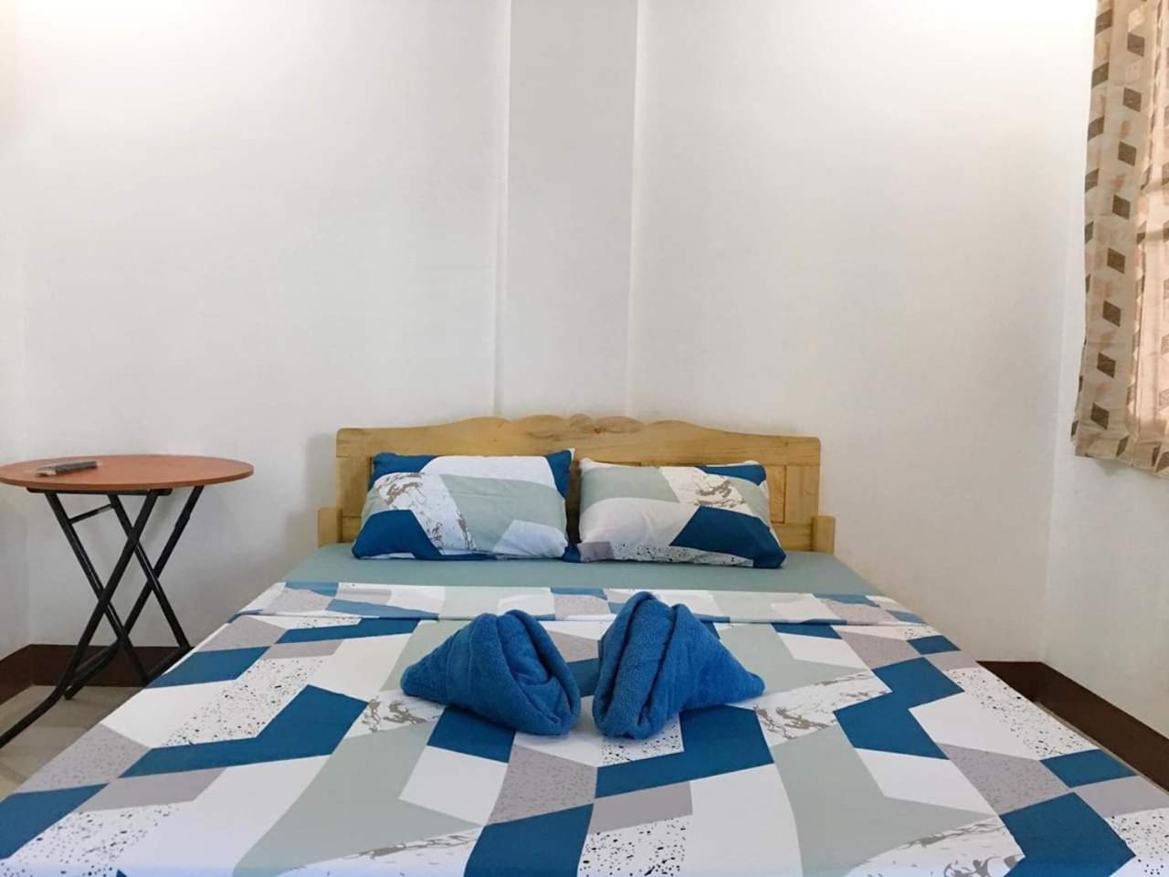 Double Room with Private Bathroom - Photo 1