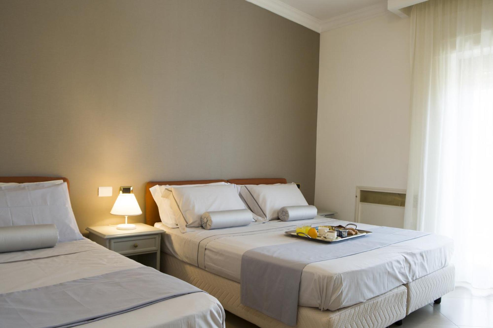 Triple Room - Photo 2
