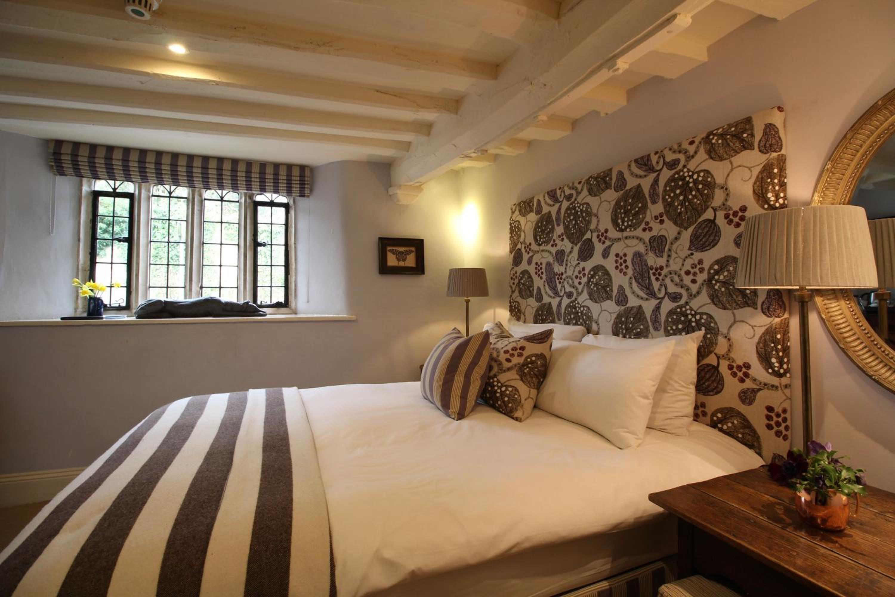 Standard Double Room - Photo 14