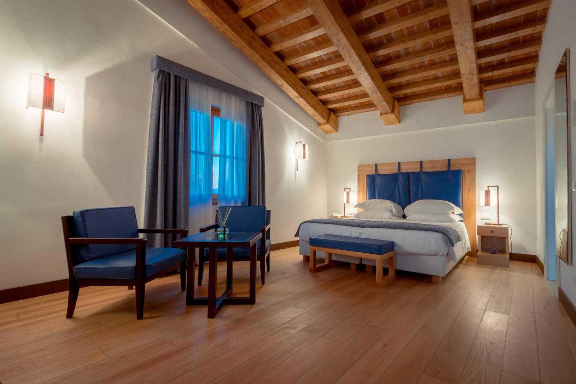 One-Bedroom Apartment - Photo 6
