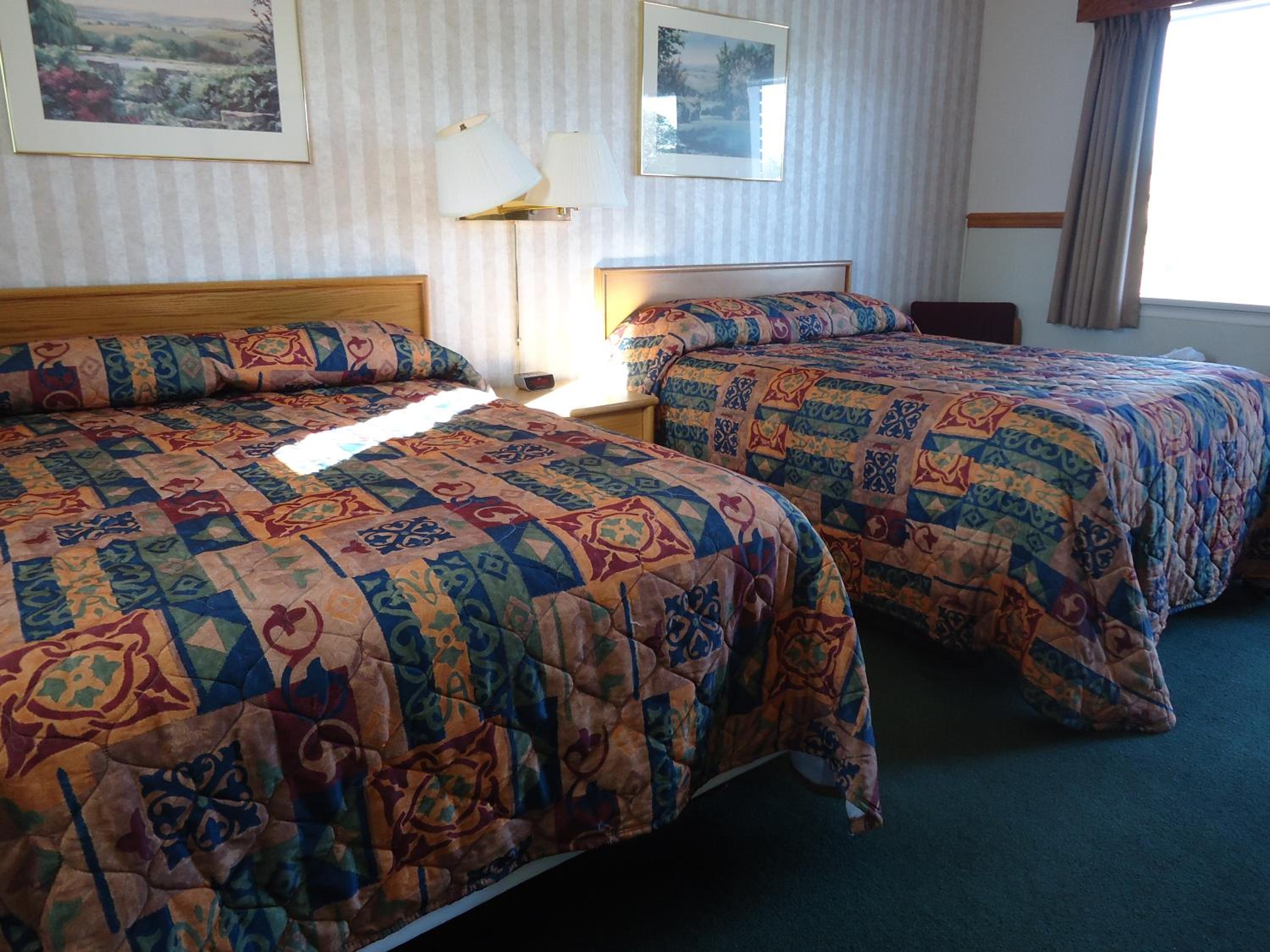 Double Room with Two Double Beds - Non-Smoking - Photo 4