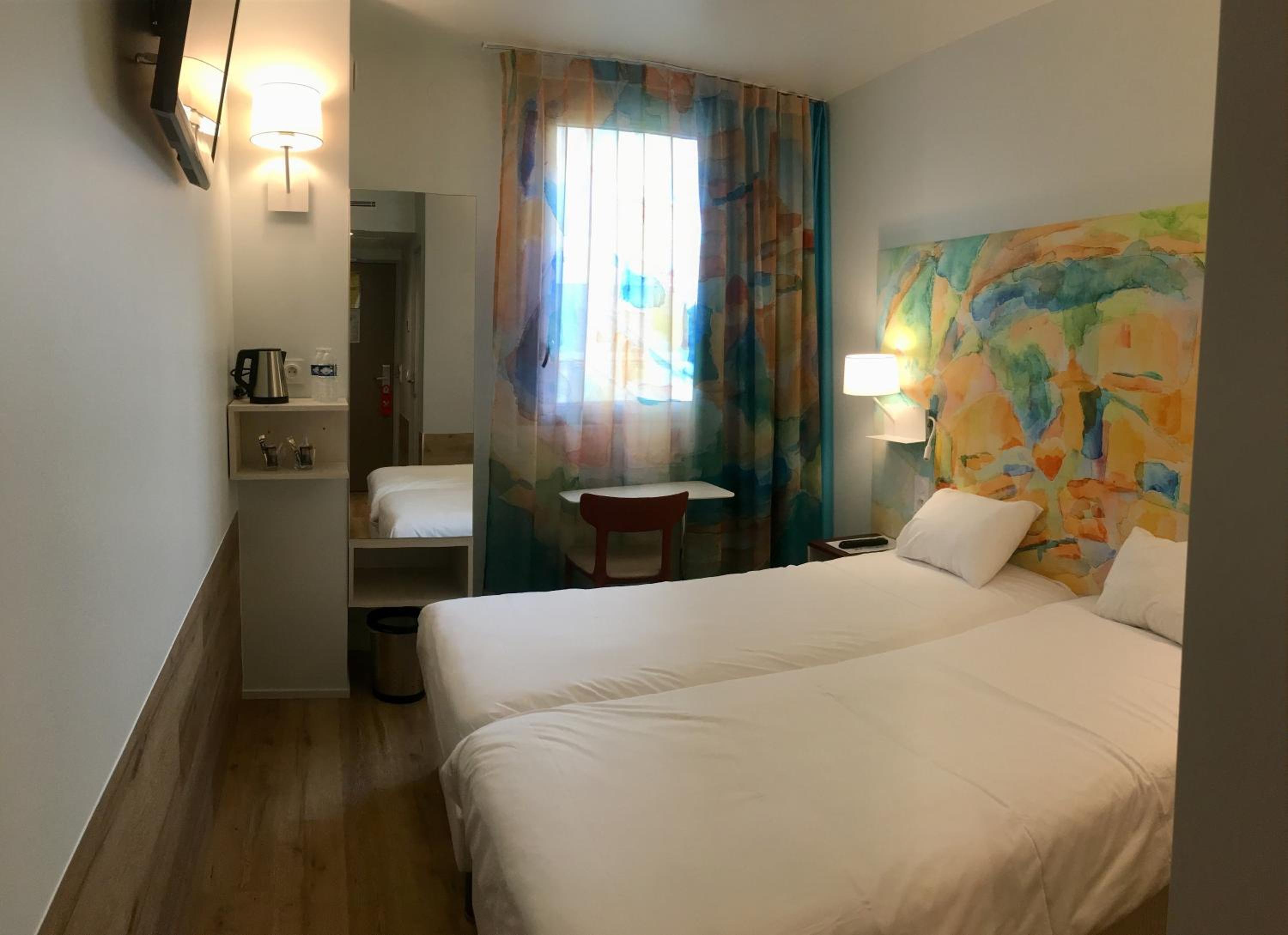 Comfort Twin Room