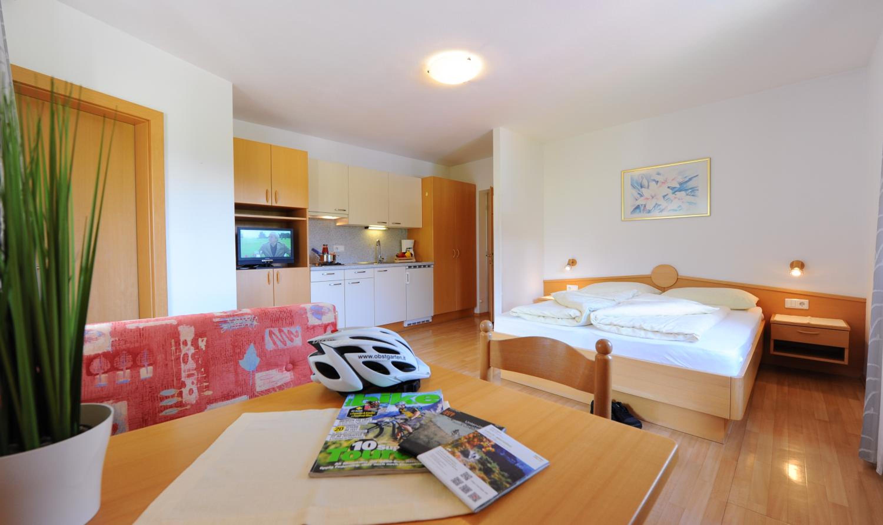 Studio Apartment